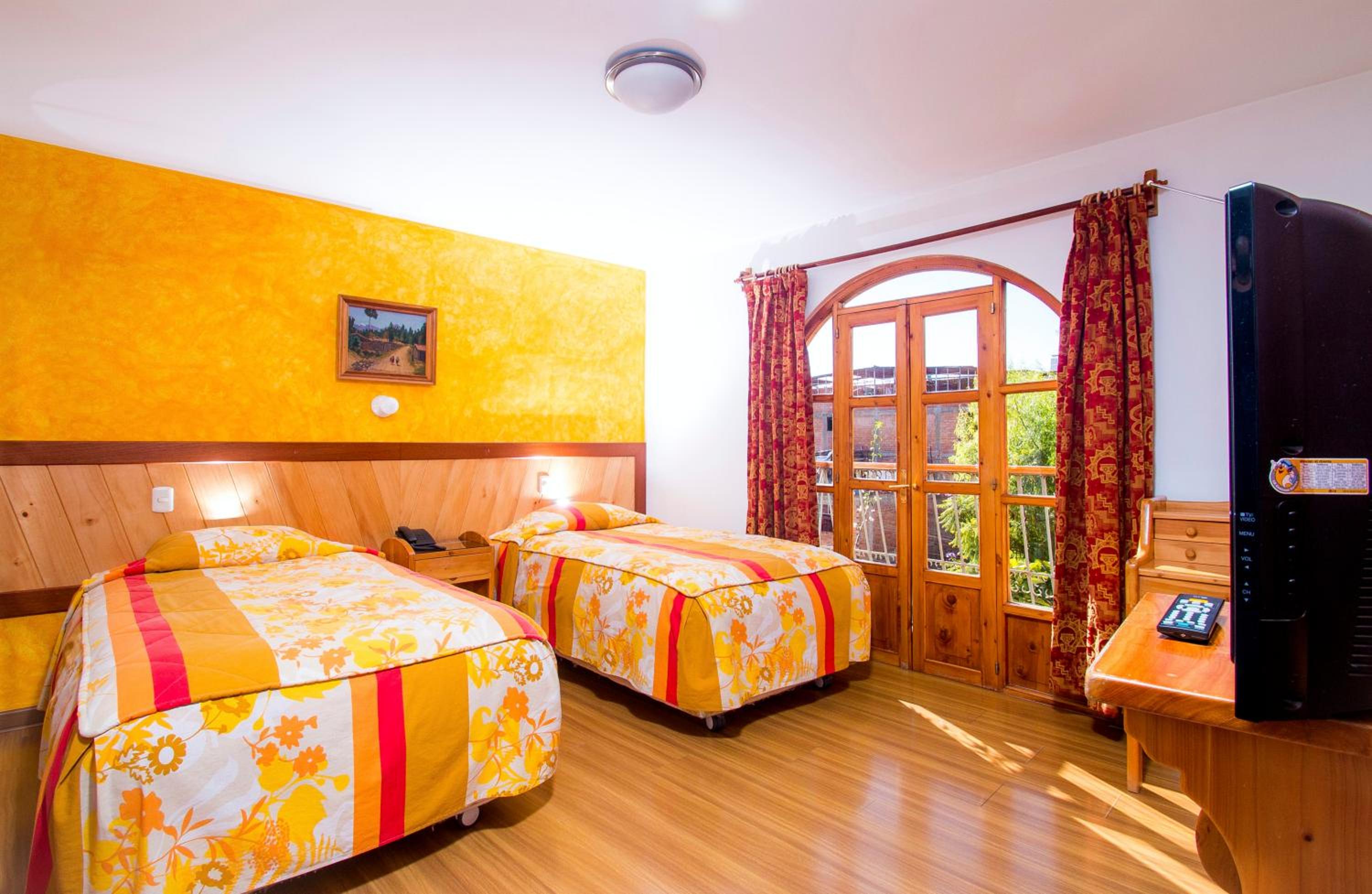 Superior Twin Room photo 3
