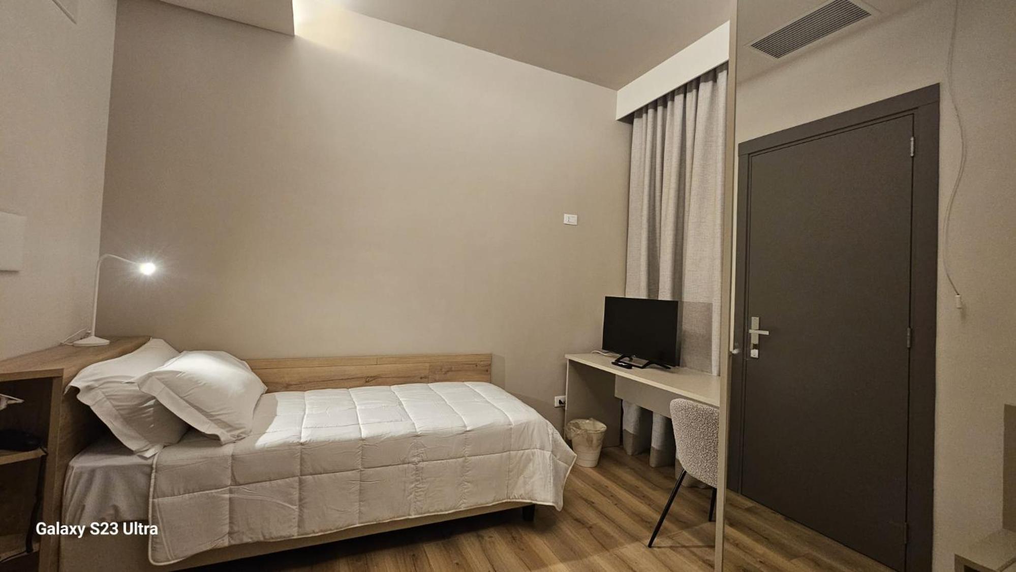 Superior Single Room