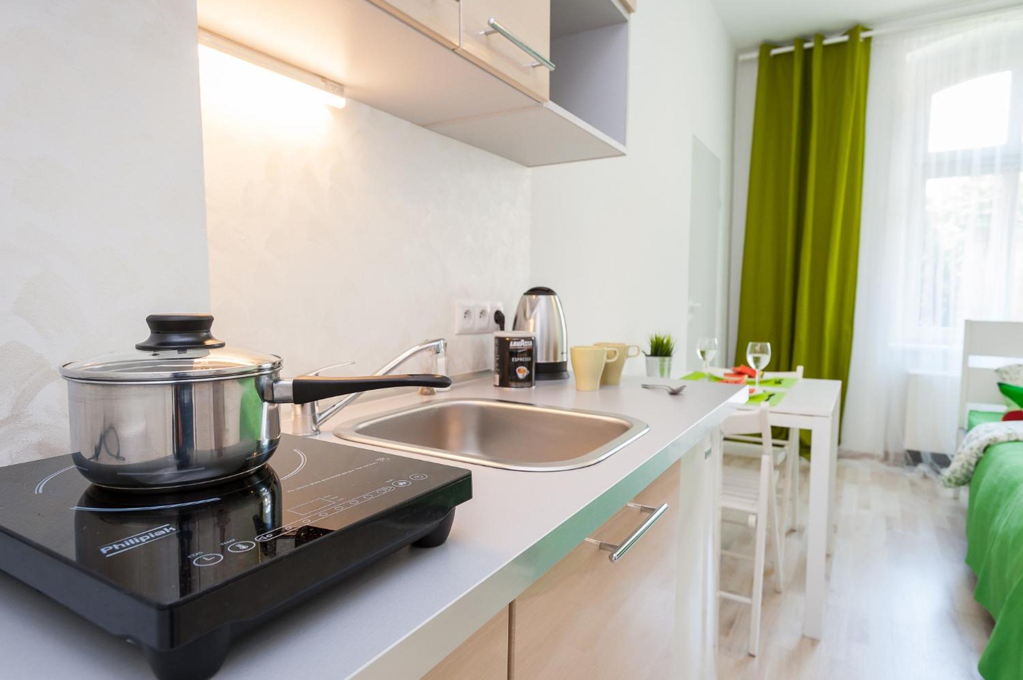 Studio Apartment - Photo 6