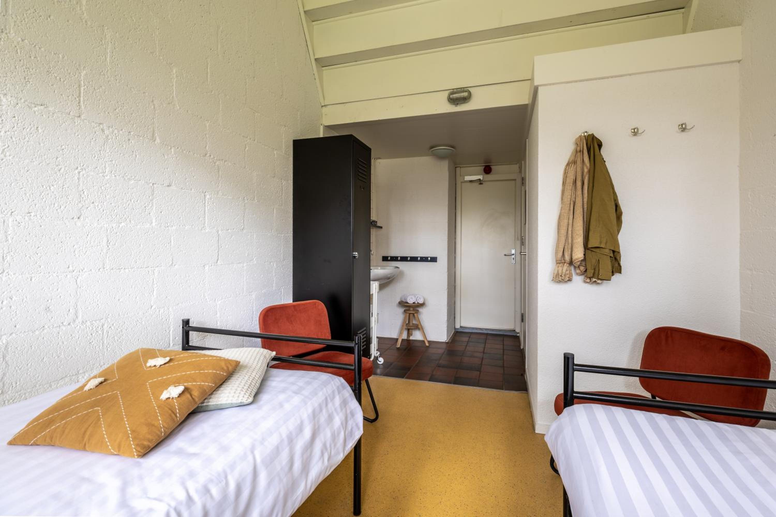 Budget Twin Room photo 1