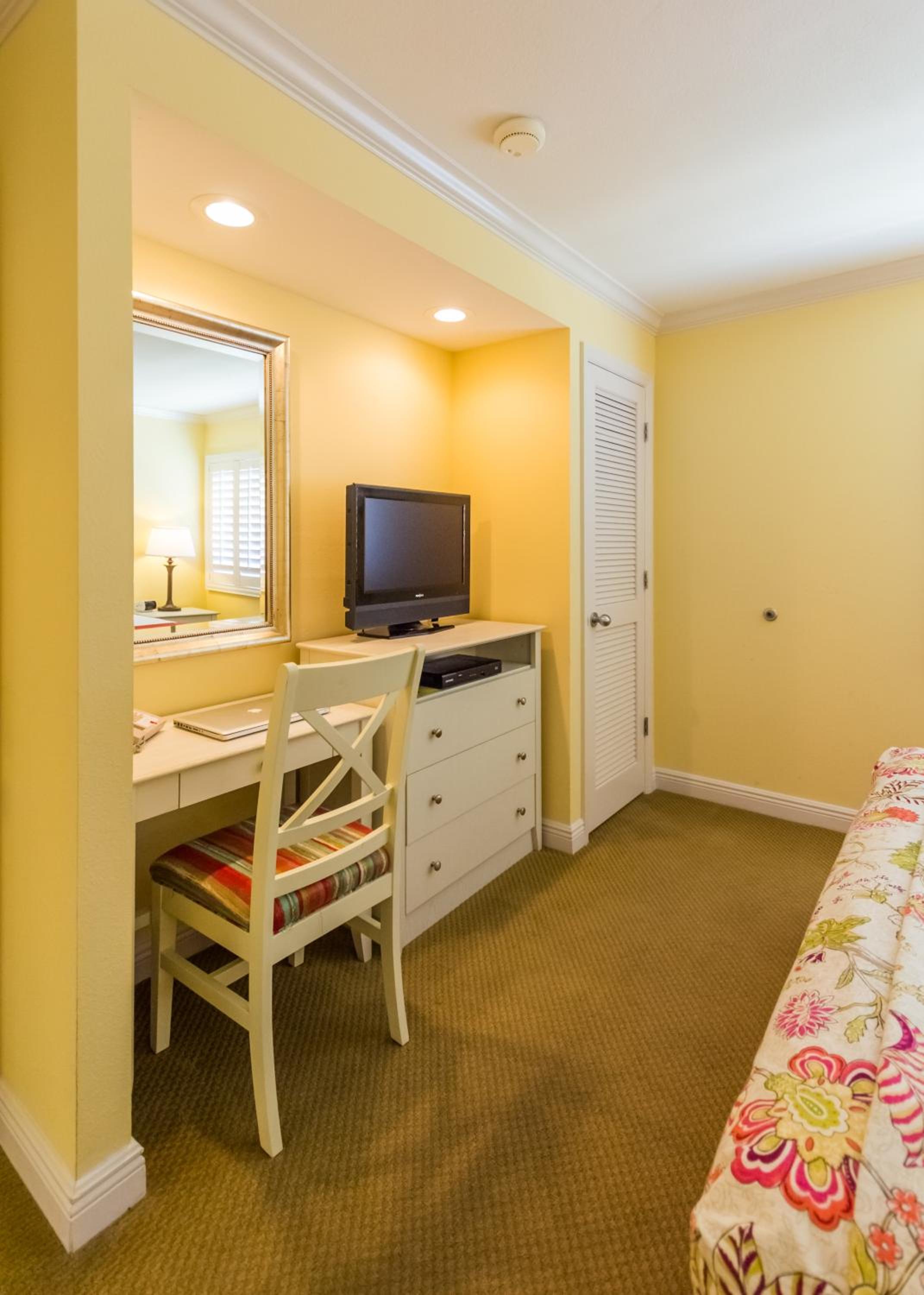 Two-Bedroom Suite photo 1