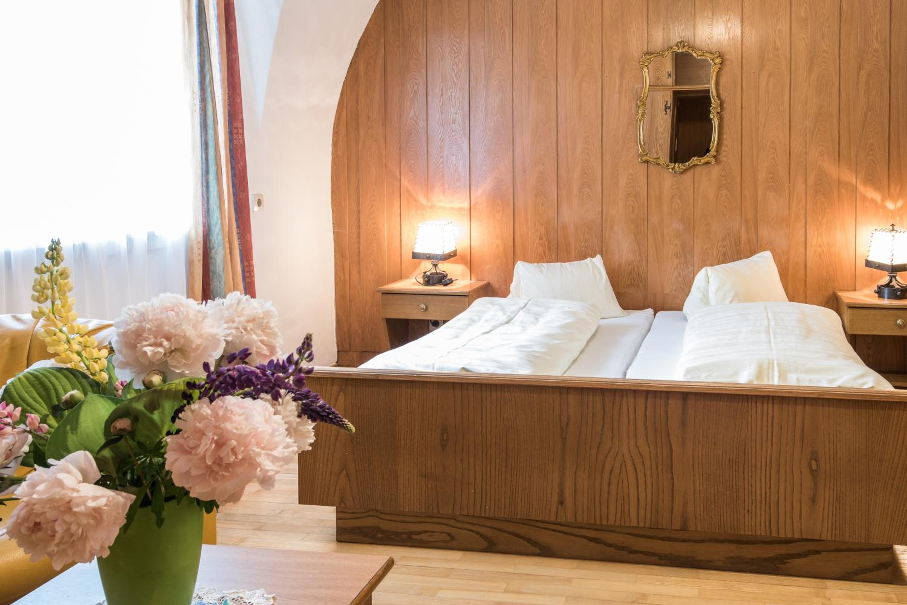 Double Room - Photo 6