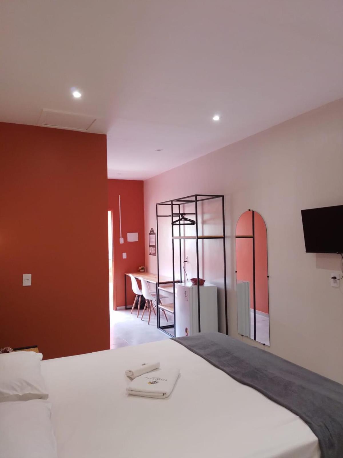 Single Room with Private Bathroom photo 2