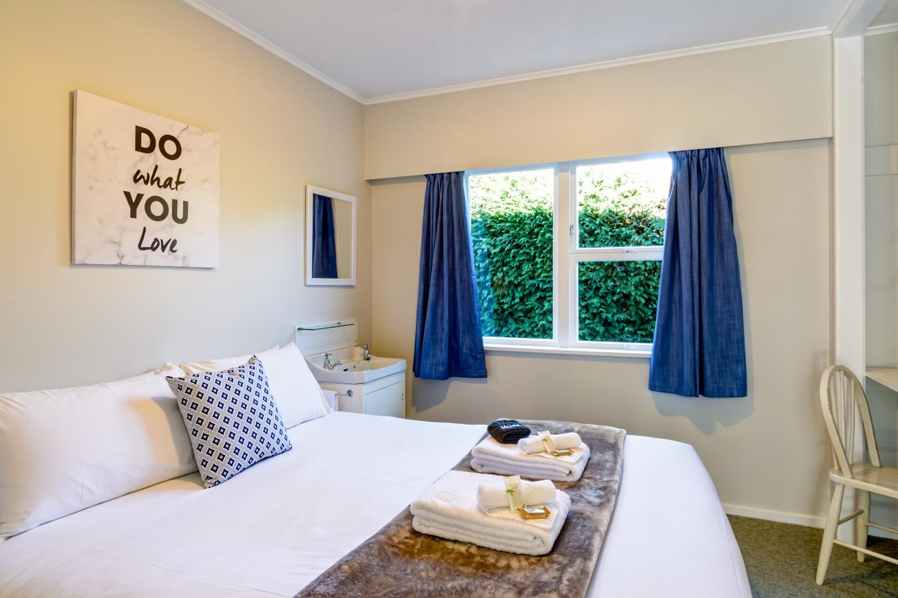 4 Bedroom Apartment