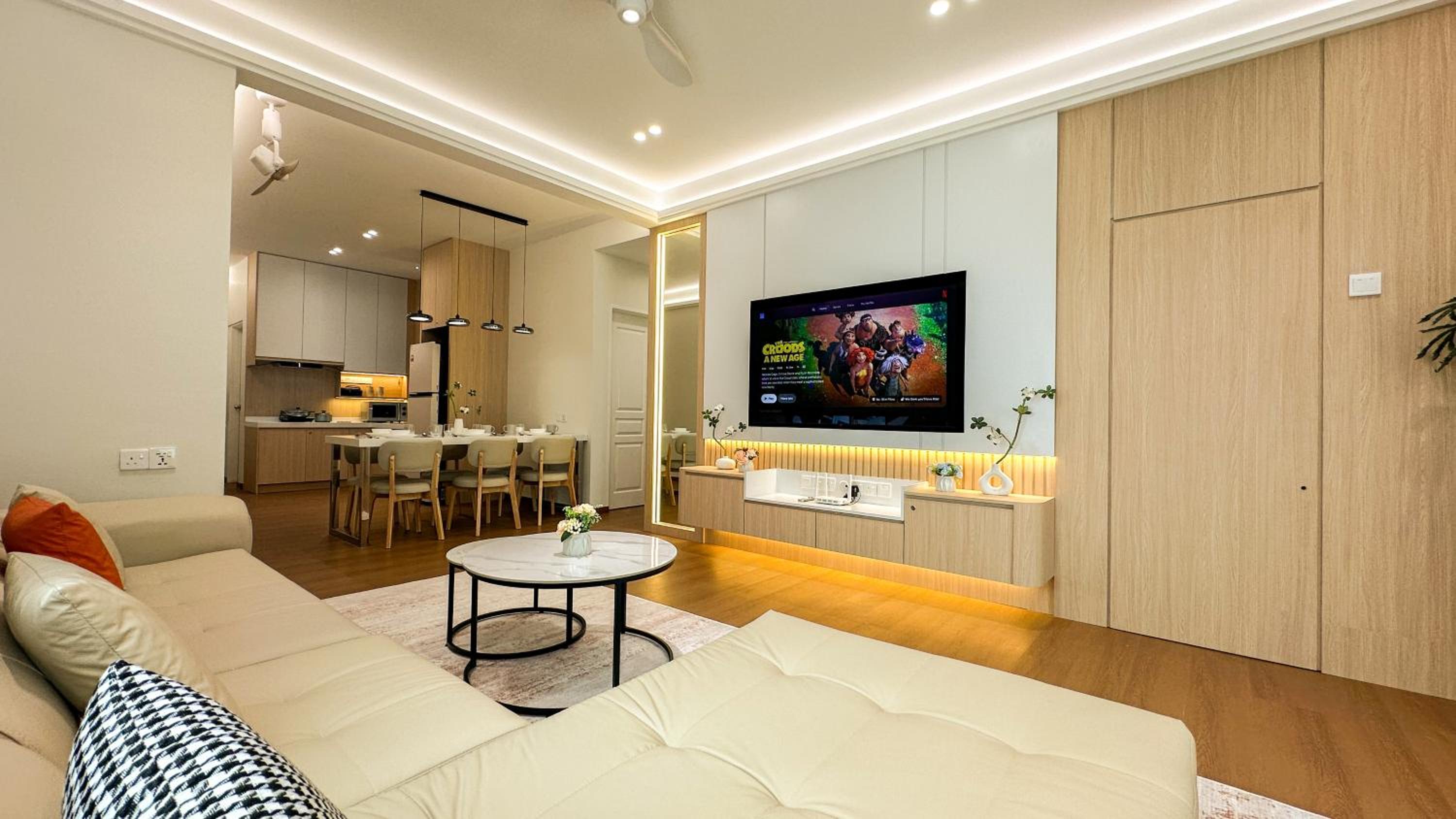 Three-Bedroom Deluxe Apartment photo 3