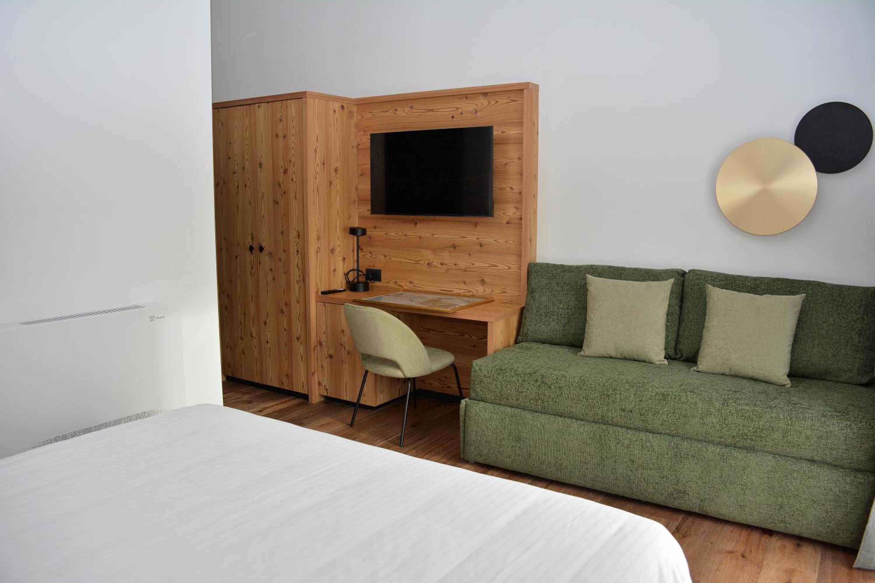 Quadruple Room with Balcony photo 1