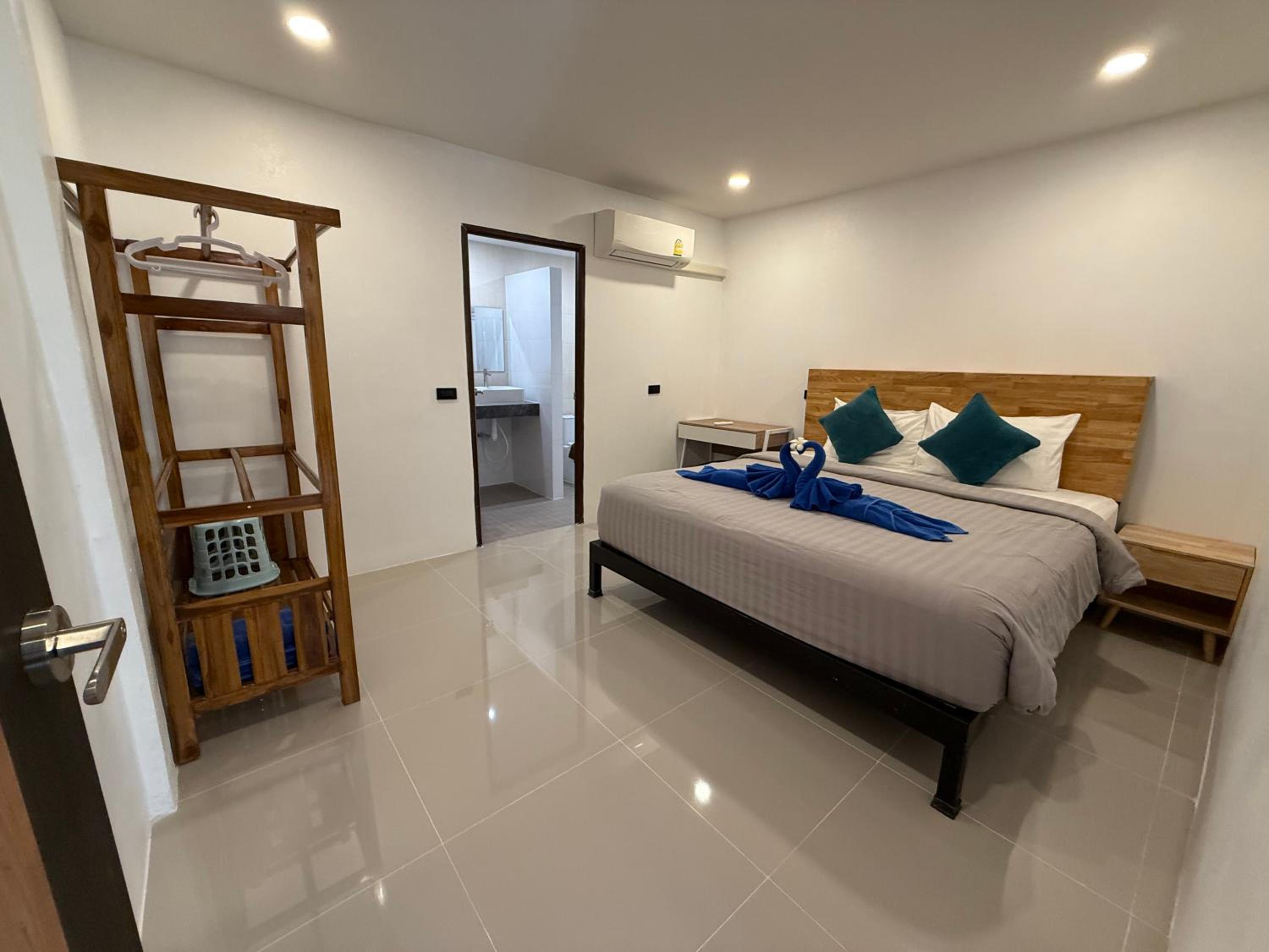 Two-Bedroom Bungalow photo 3