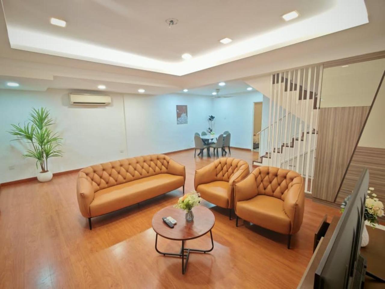 Villa photo 3