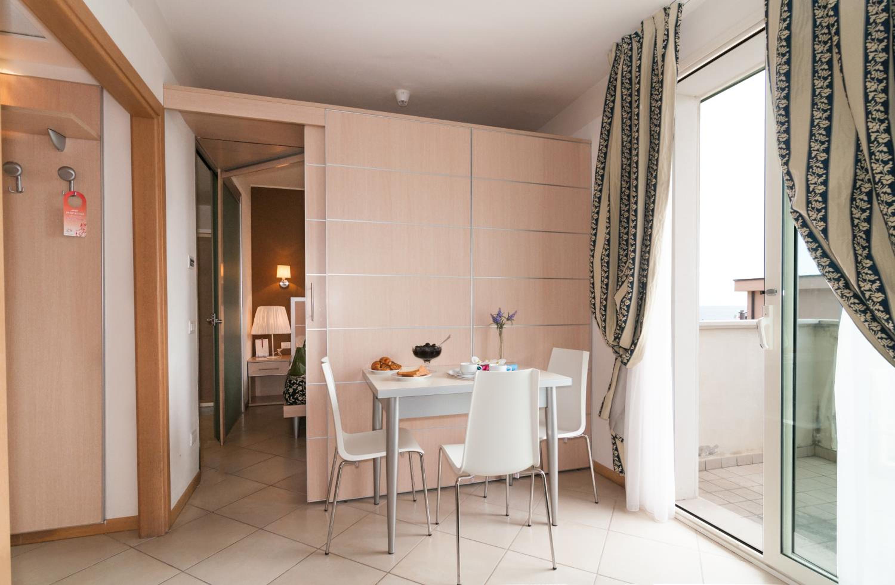 Junior Suite - Photo 8