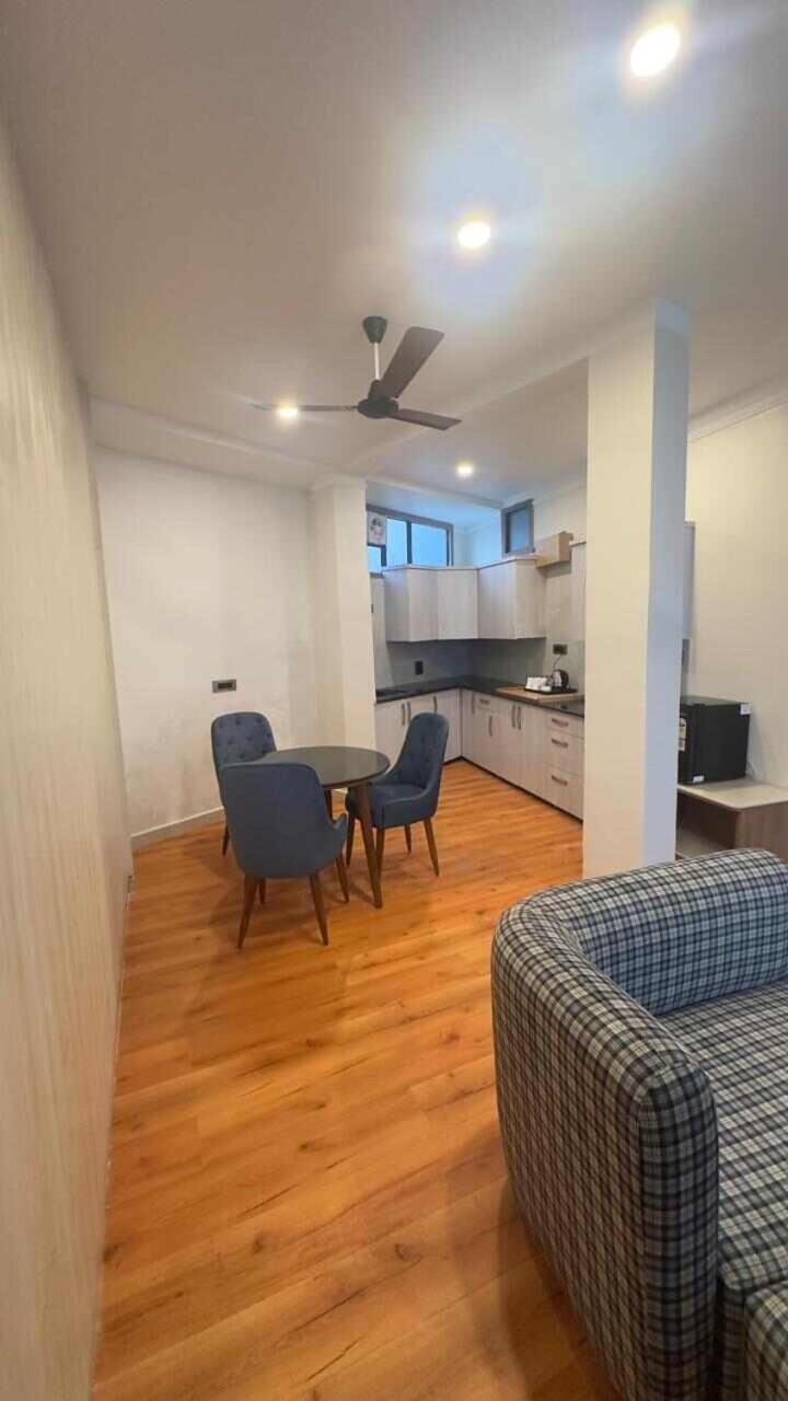 Studio Apartment photo 2