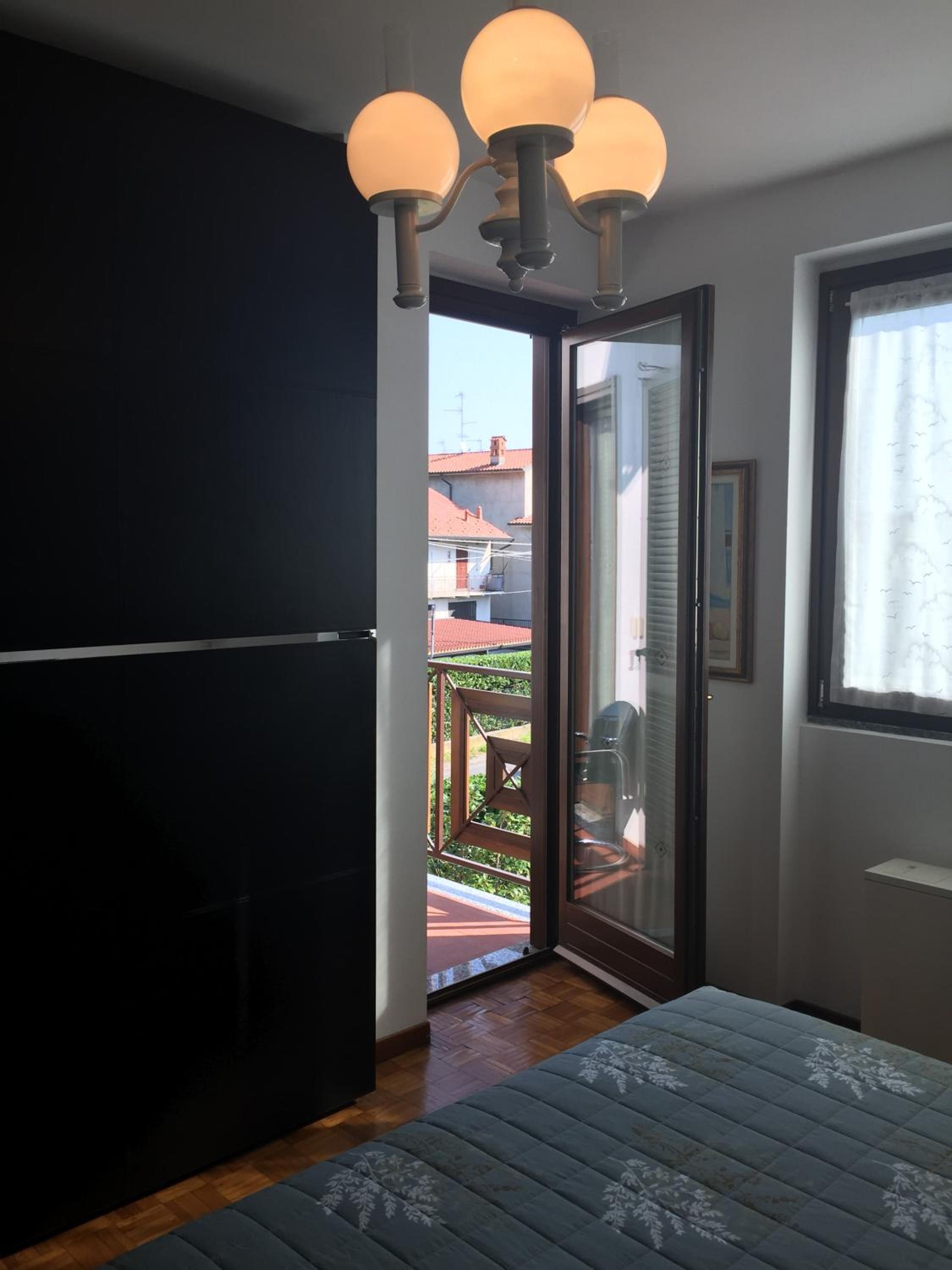 Double Room - Photo 7