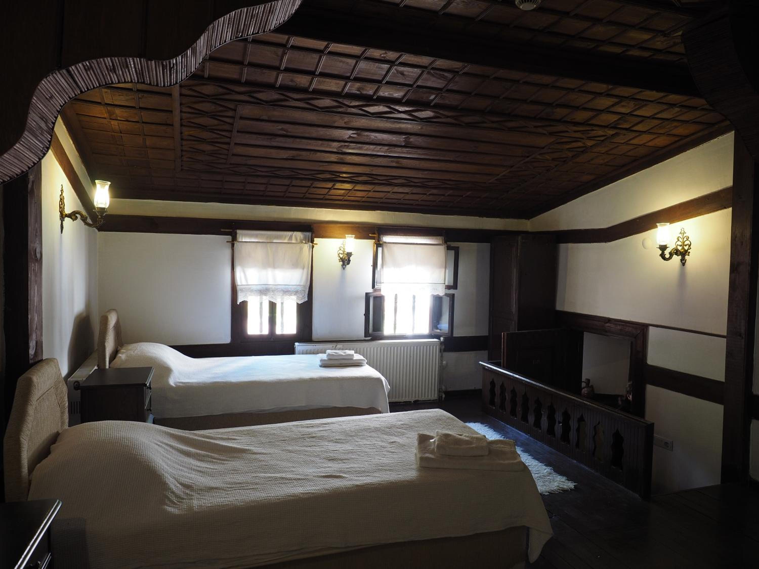 Double or Twin Room photo 3