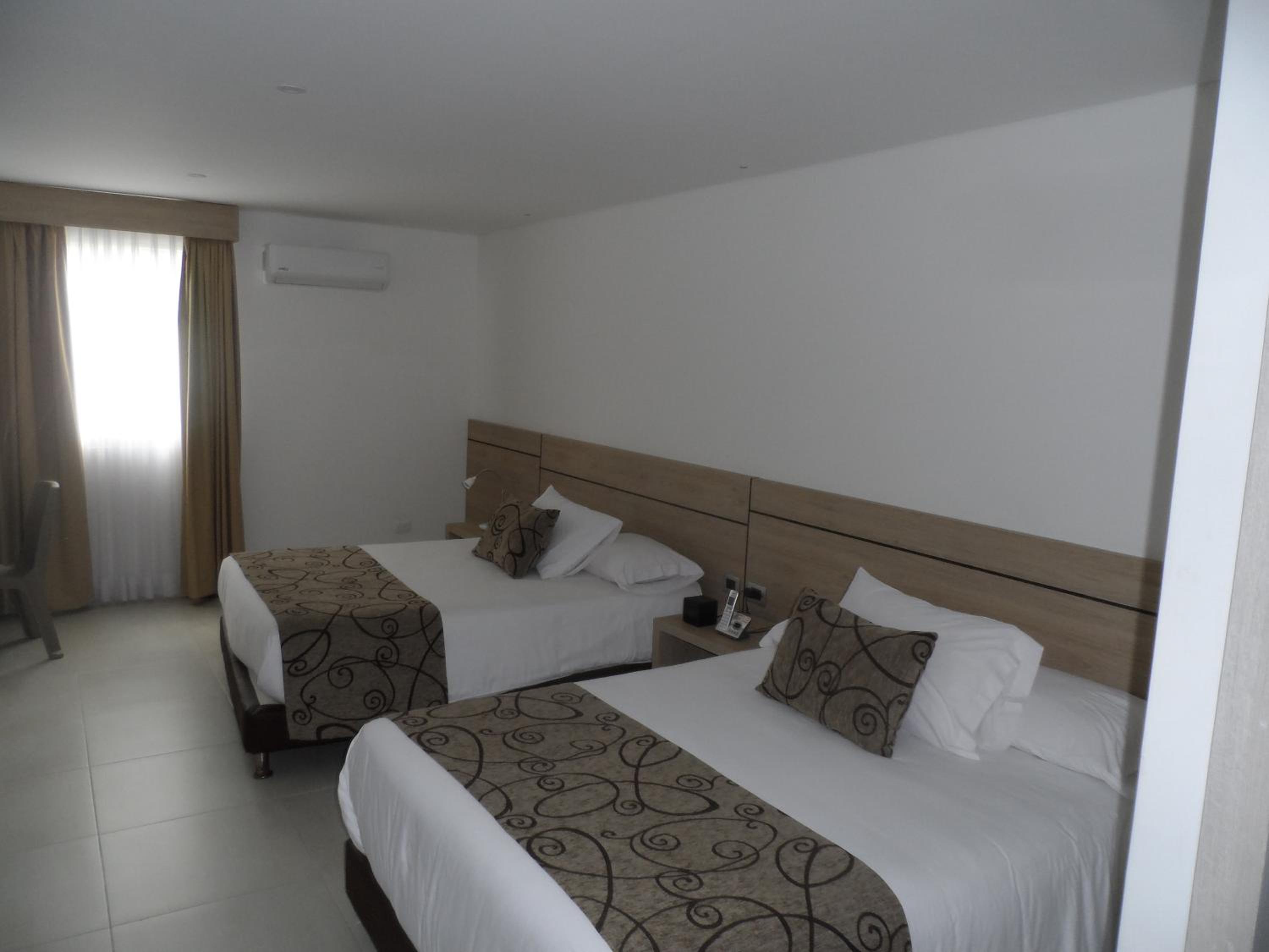 Superior Triple Room photo 2