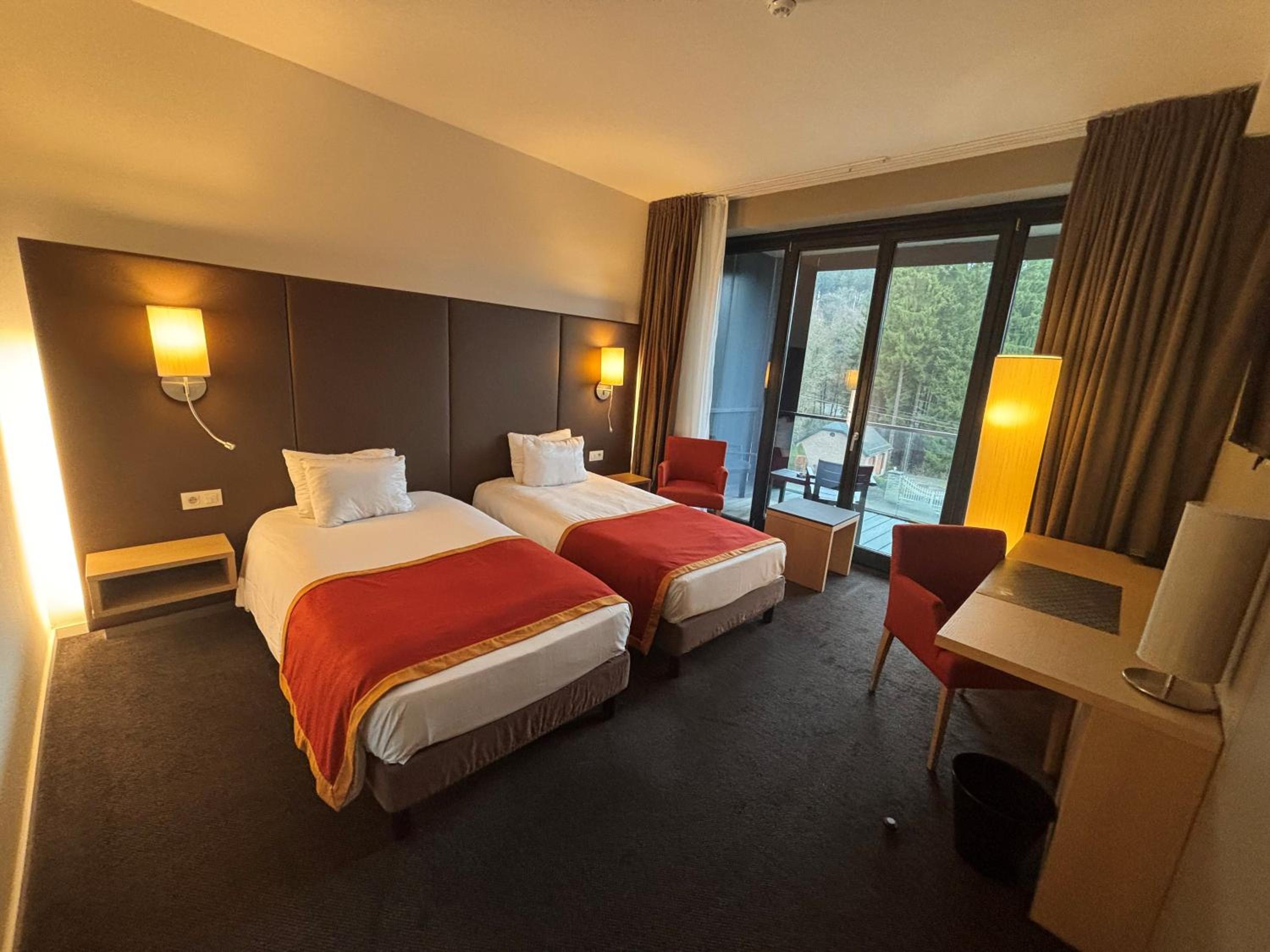 Twin Room with Balcony
