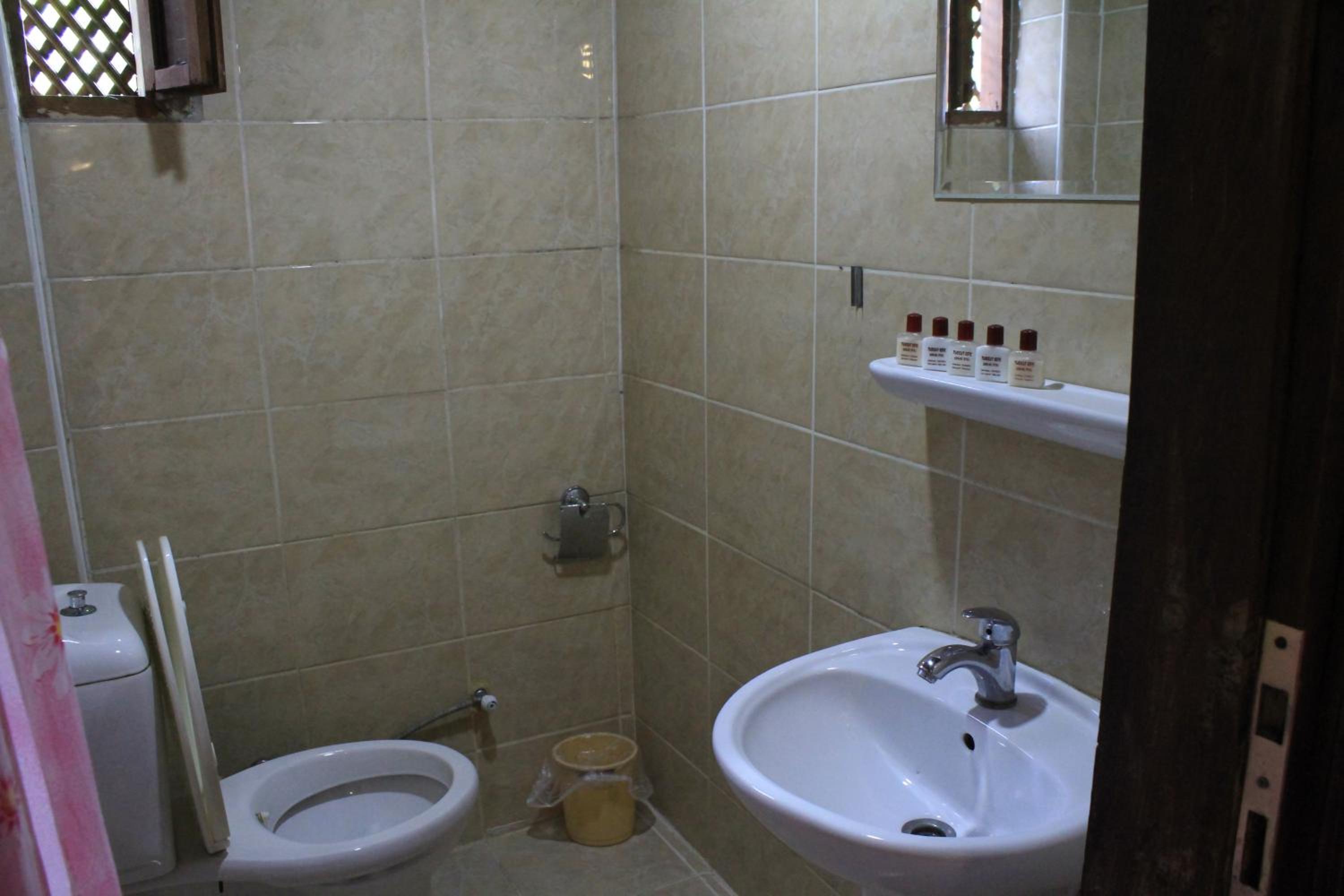Double or Twin Room photo 2