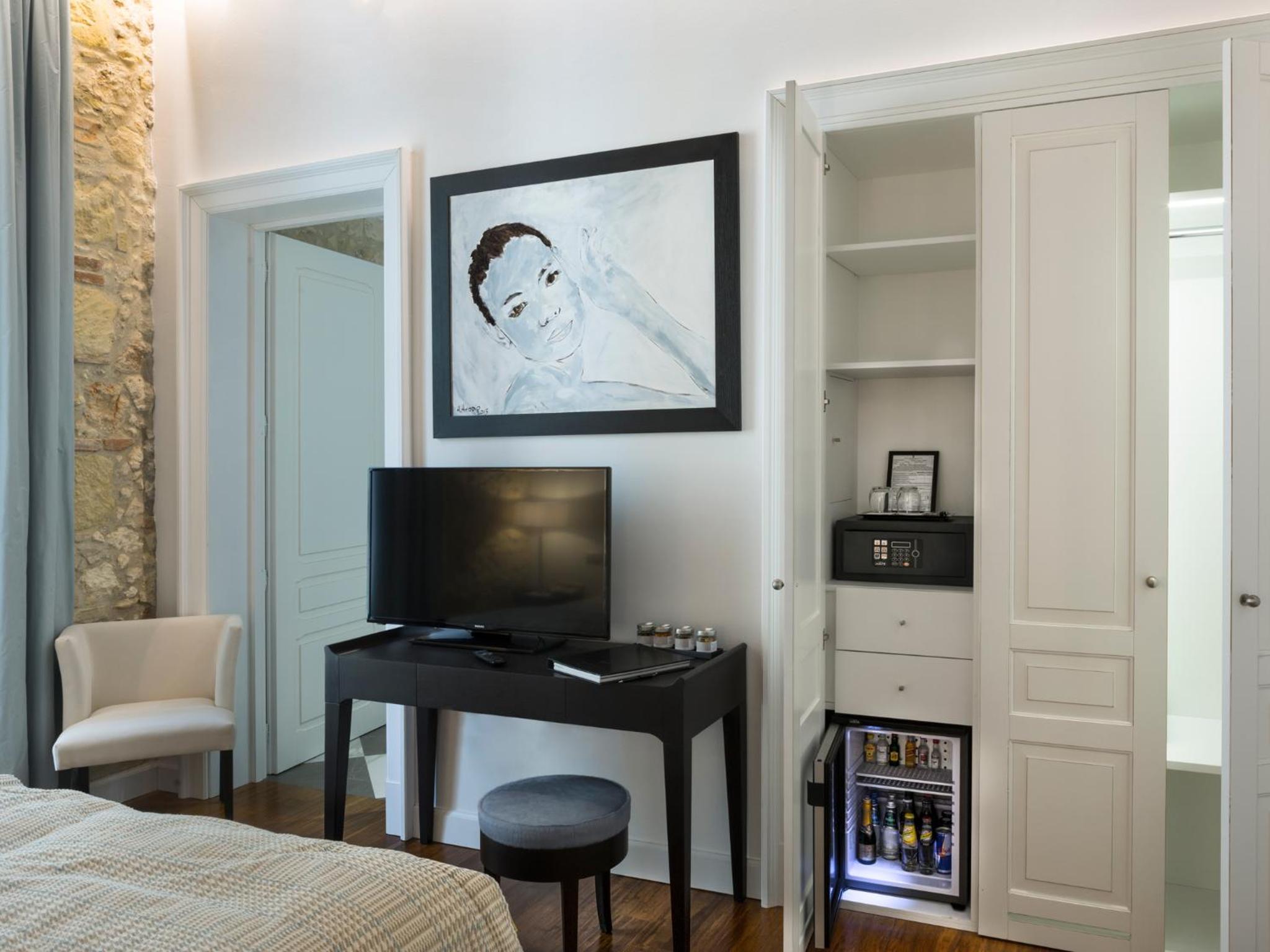 Comfort Double or Twin Room photo 3