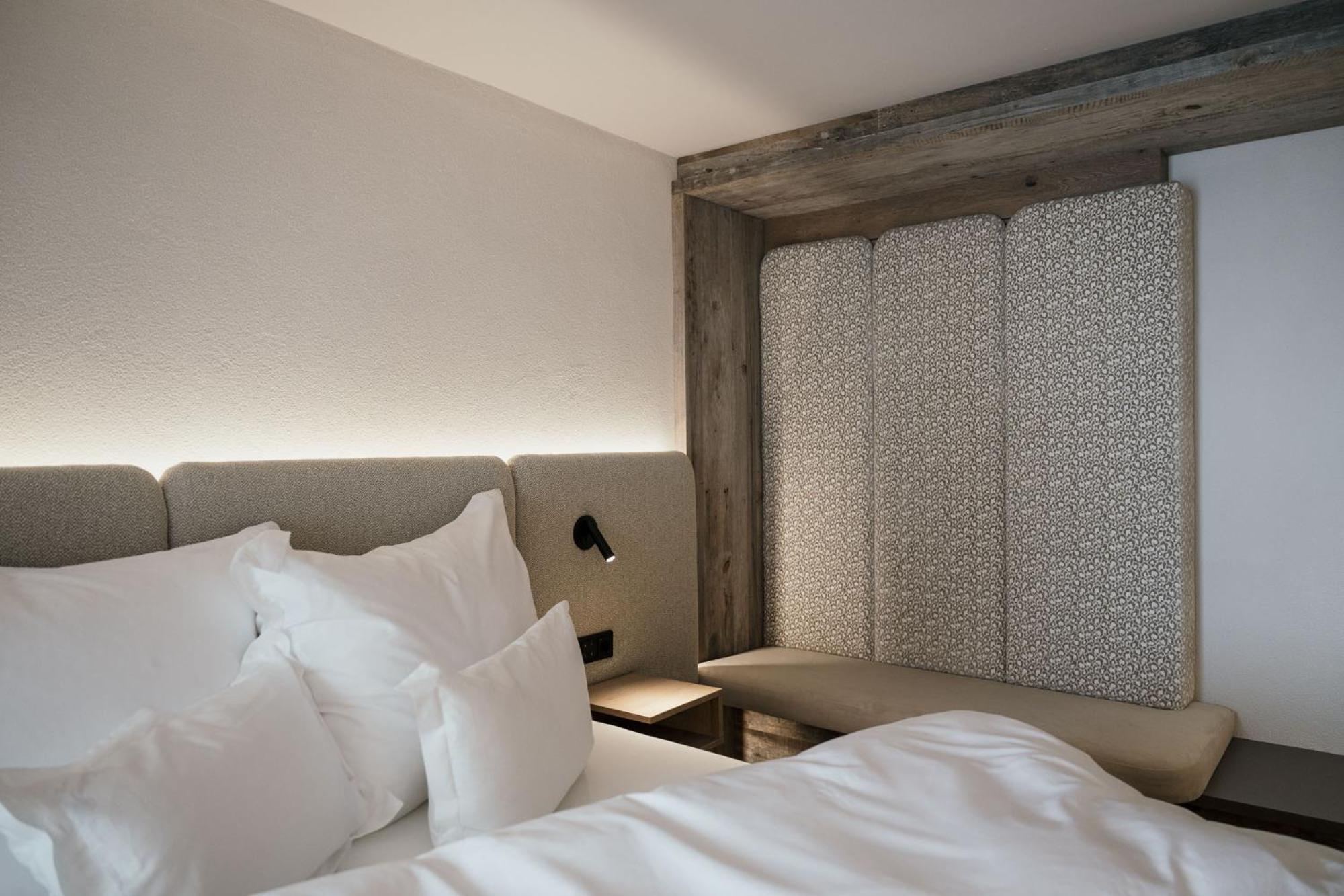 Triple Room with Bath photo 1