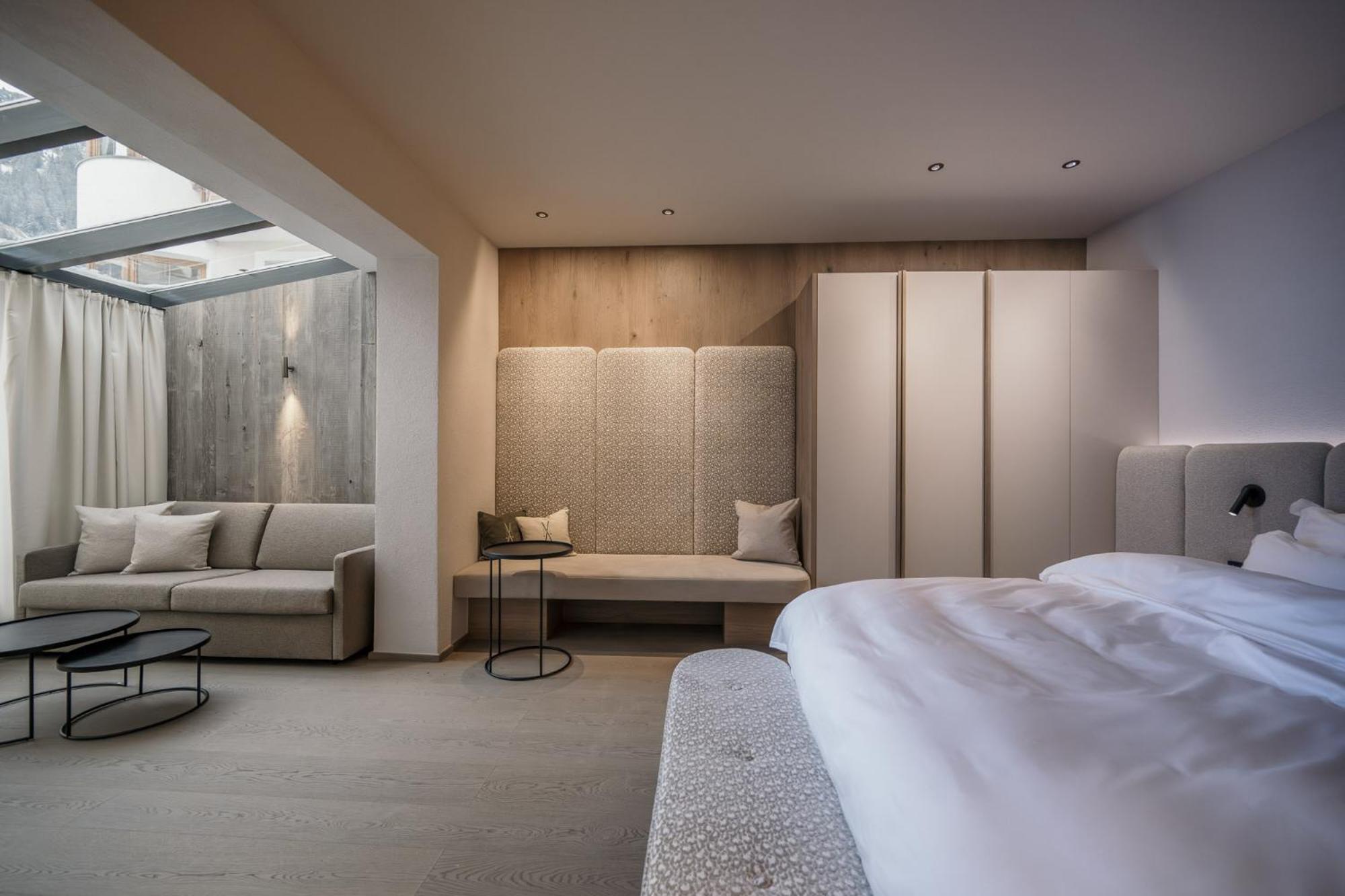 Suite with Terrace photo 2