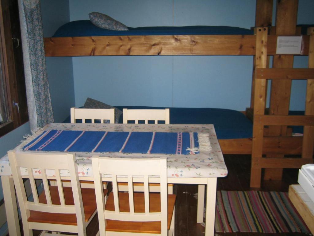 Cottage - Photo 2