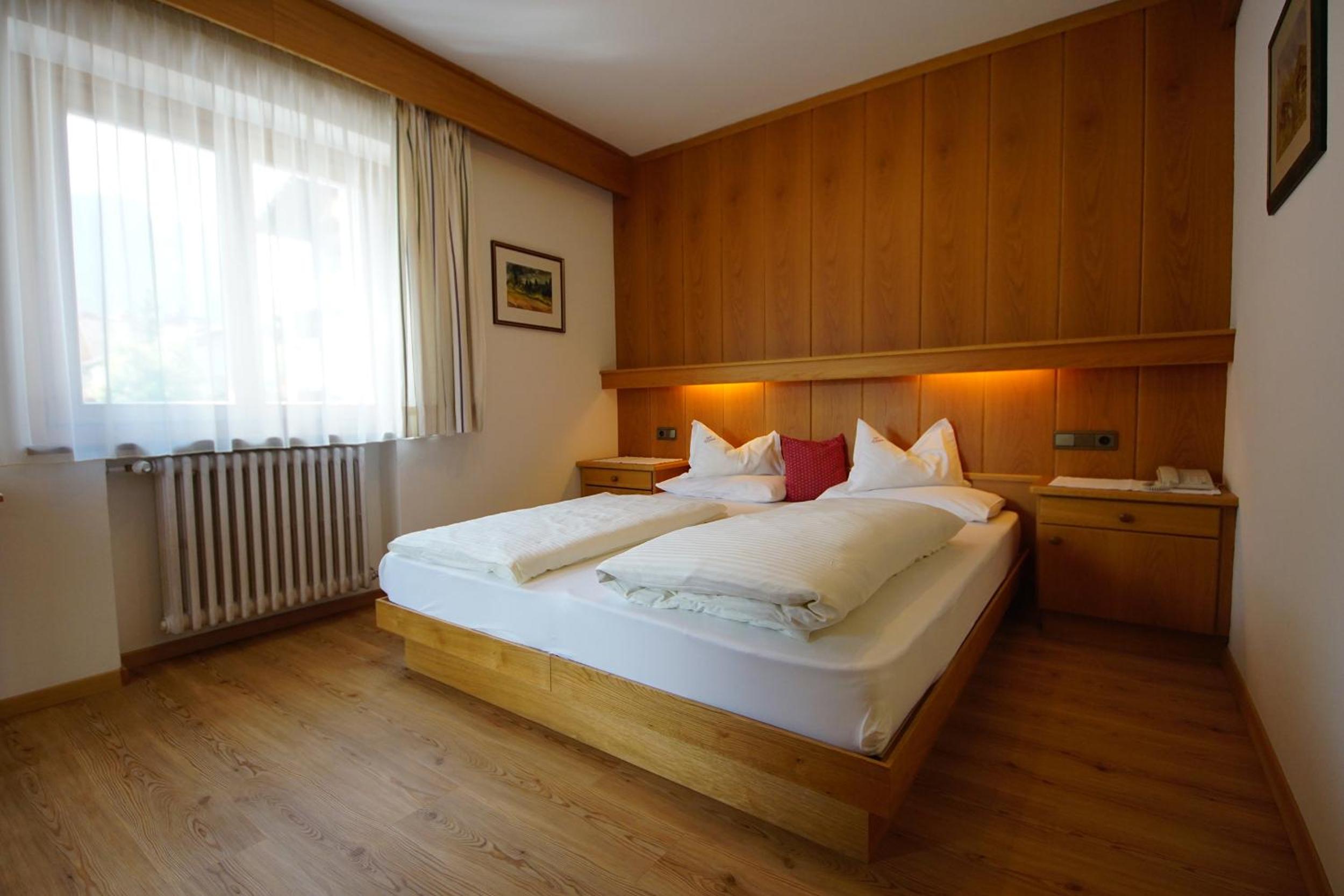 Double or Twin Room with Balcony photo 1