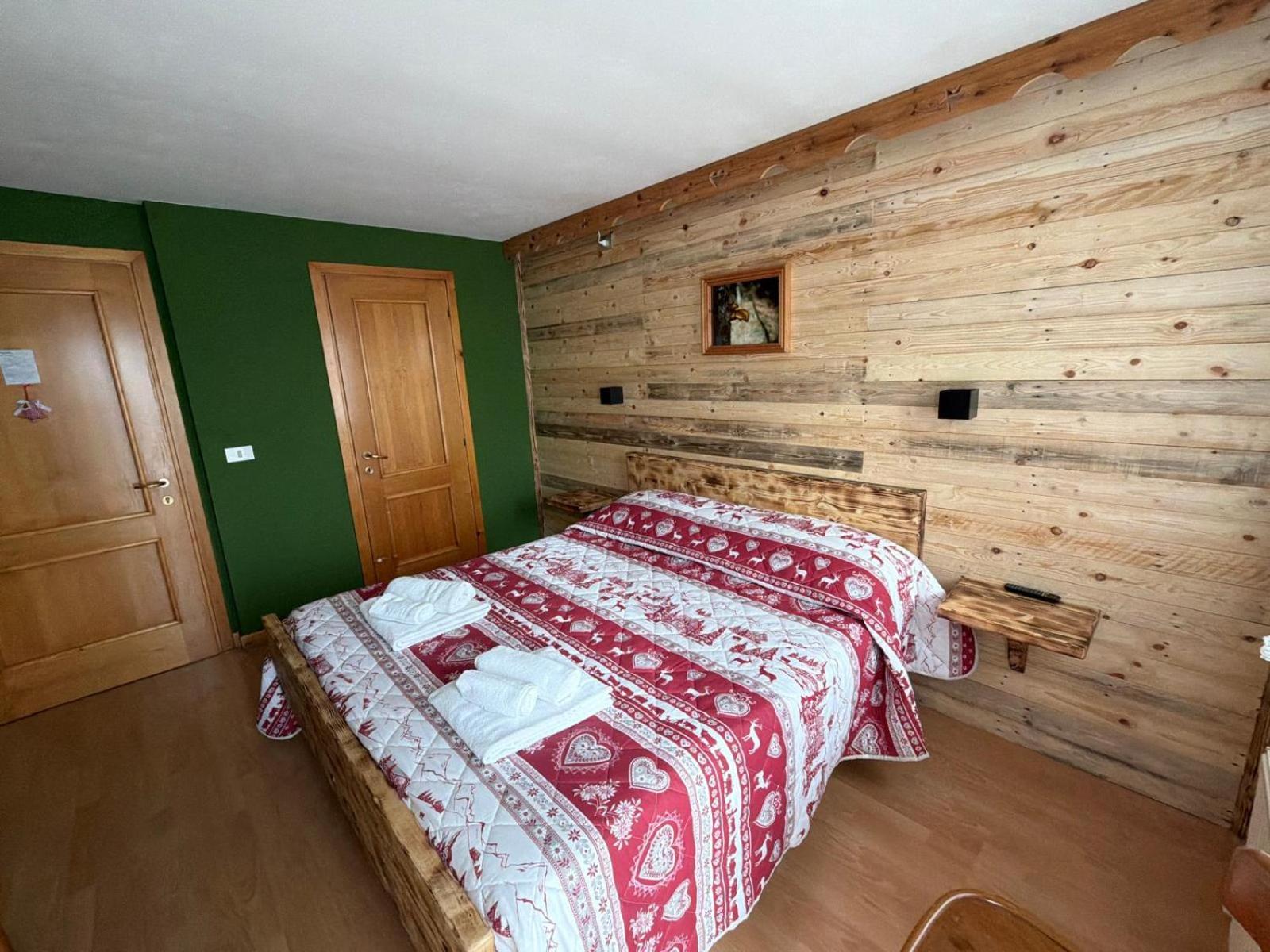 Double Room with Balcony photo 2