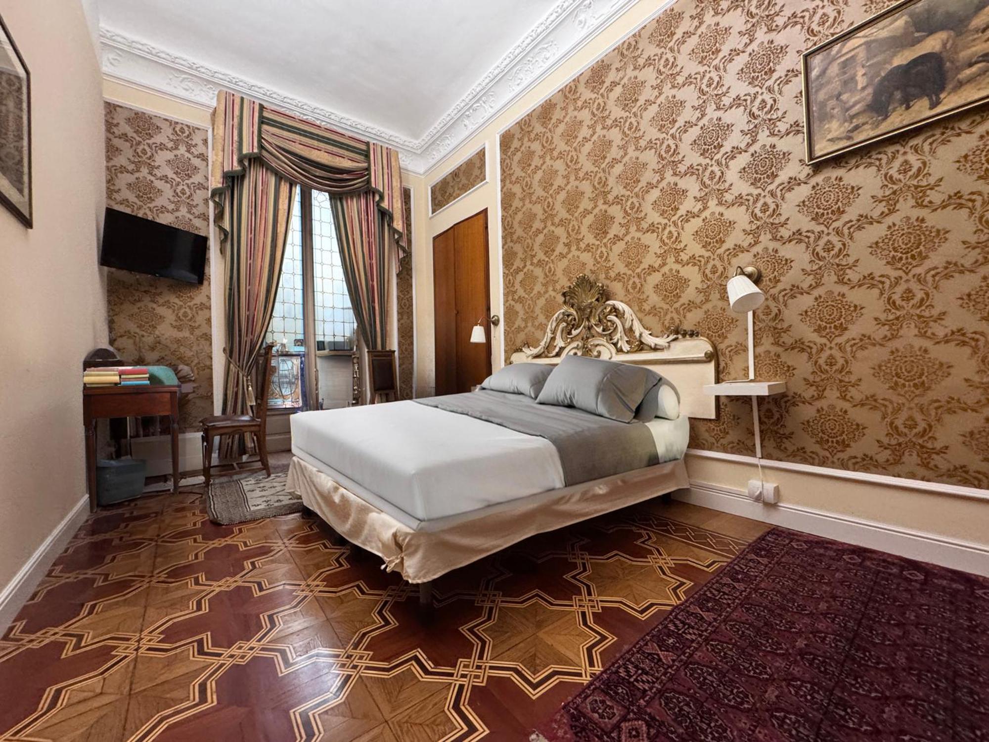 Triple Room with Private External Bathroom