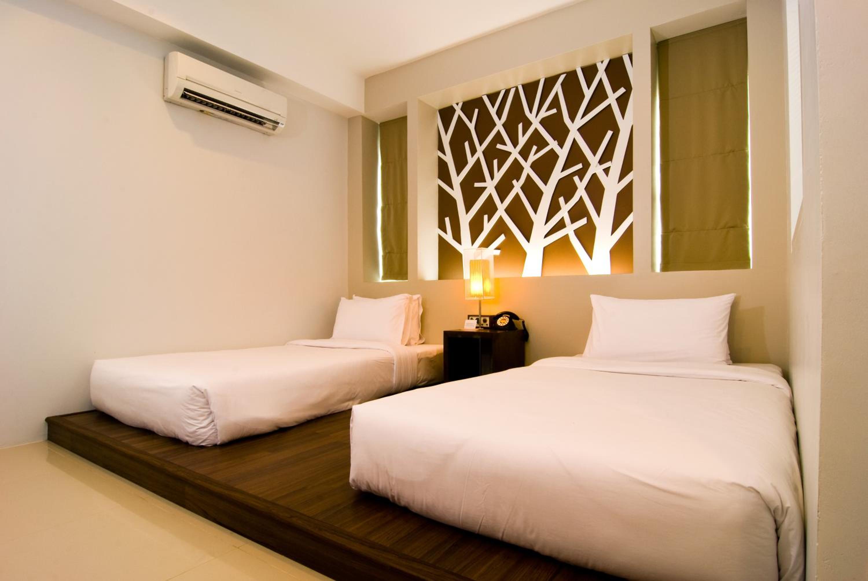 Superior Twin Room - Photo 3