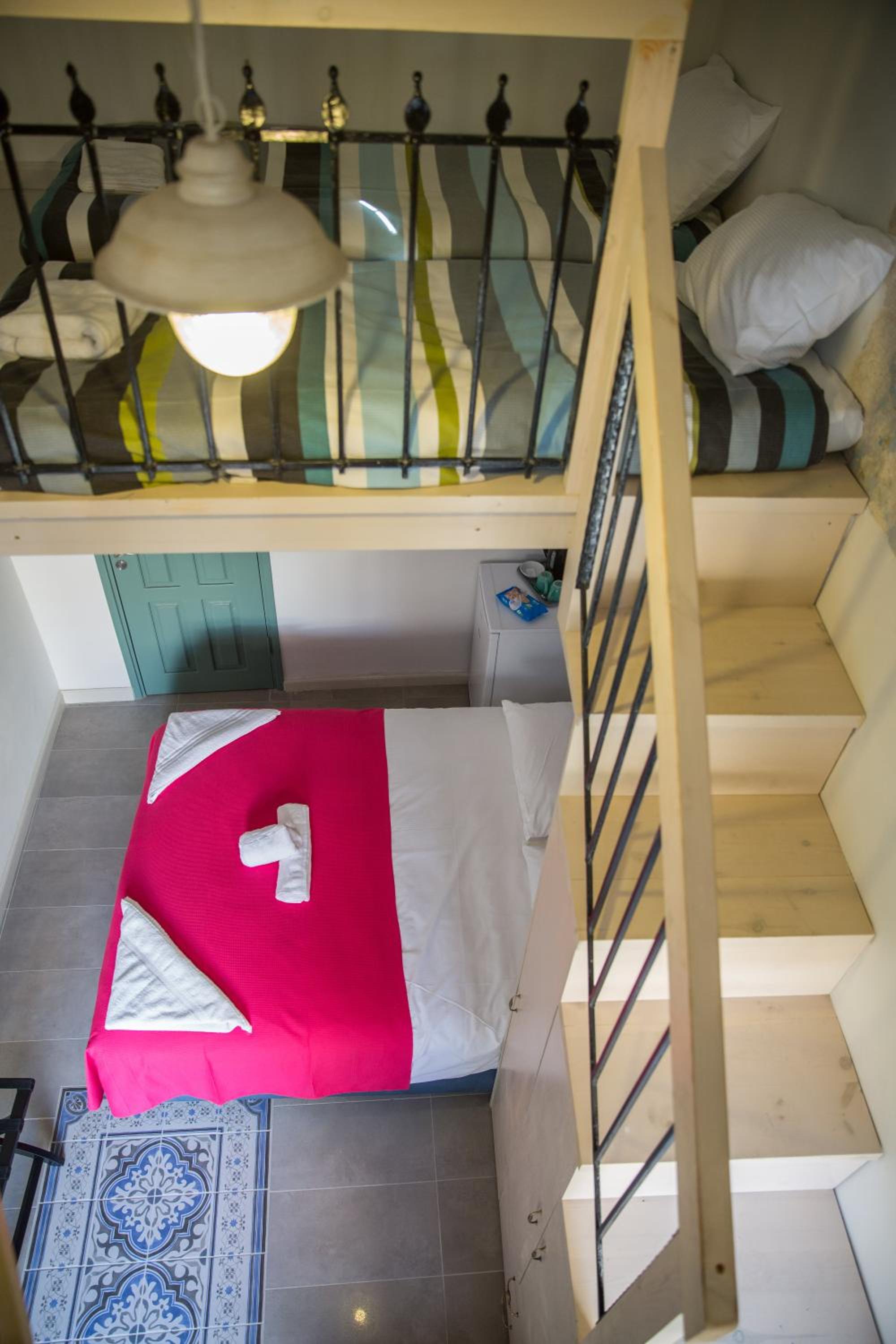 Family Double Room - Photo 2