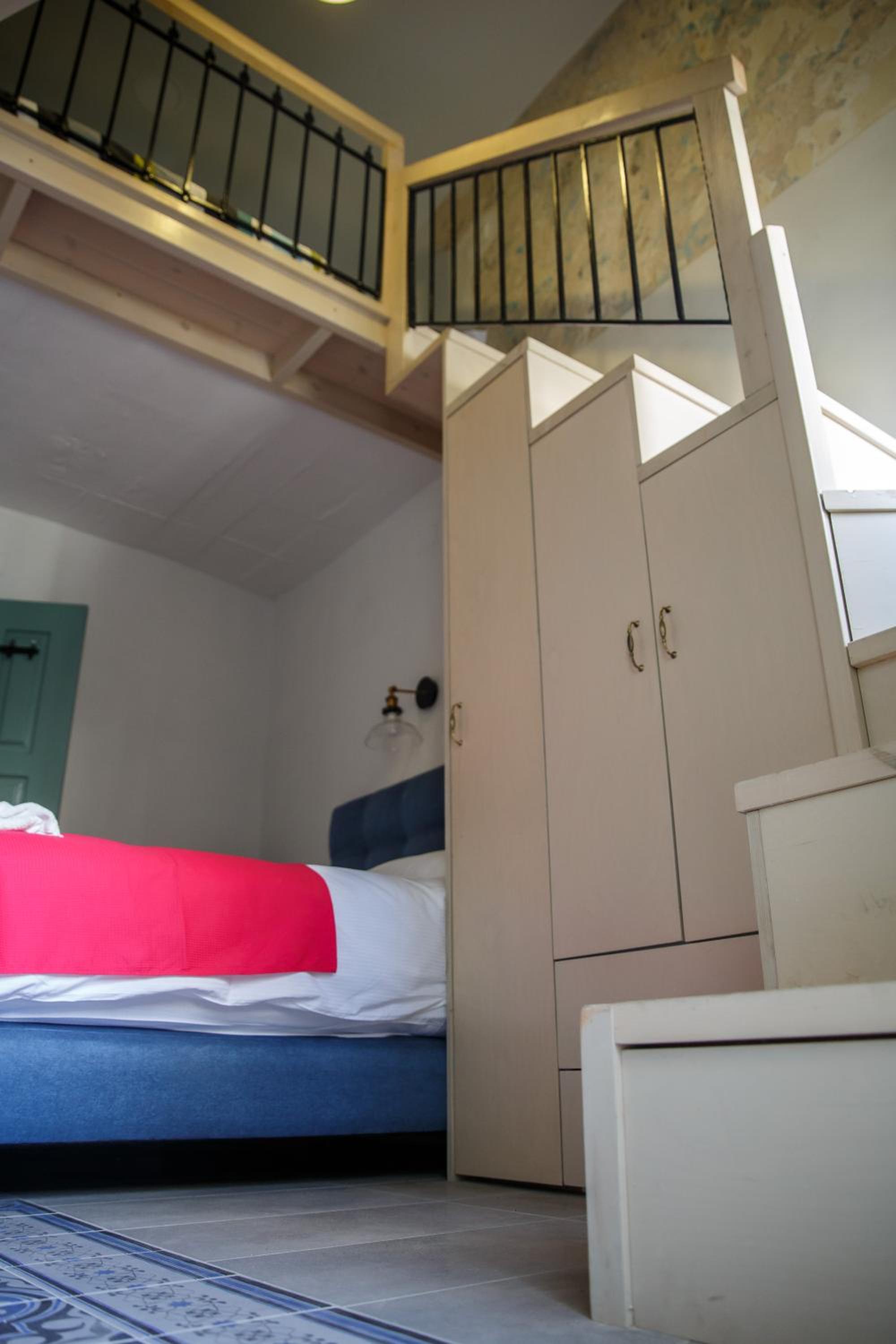 Family Double Room - Photo 5