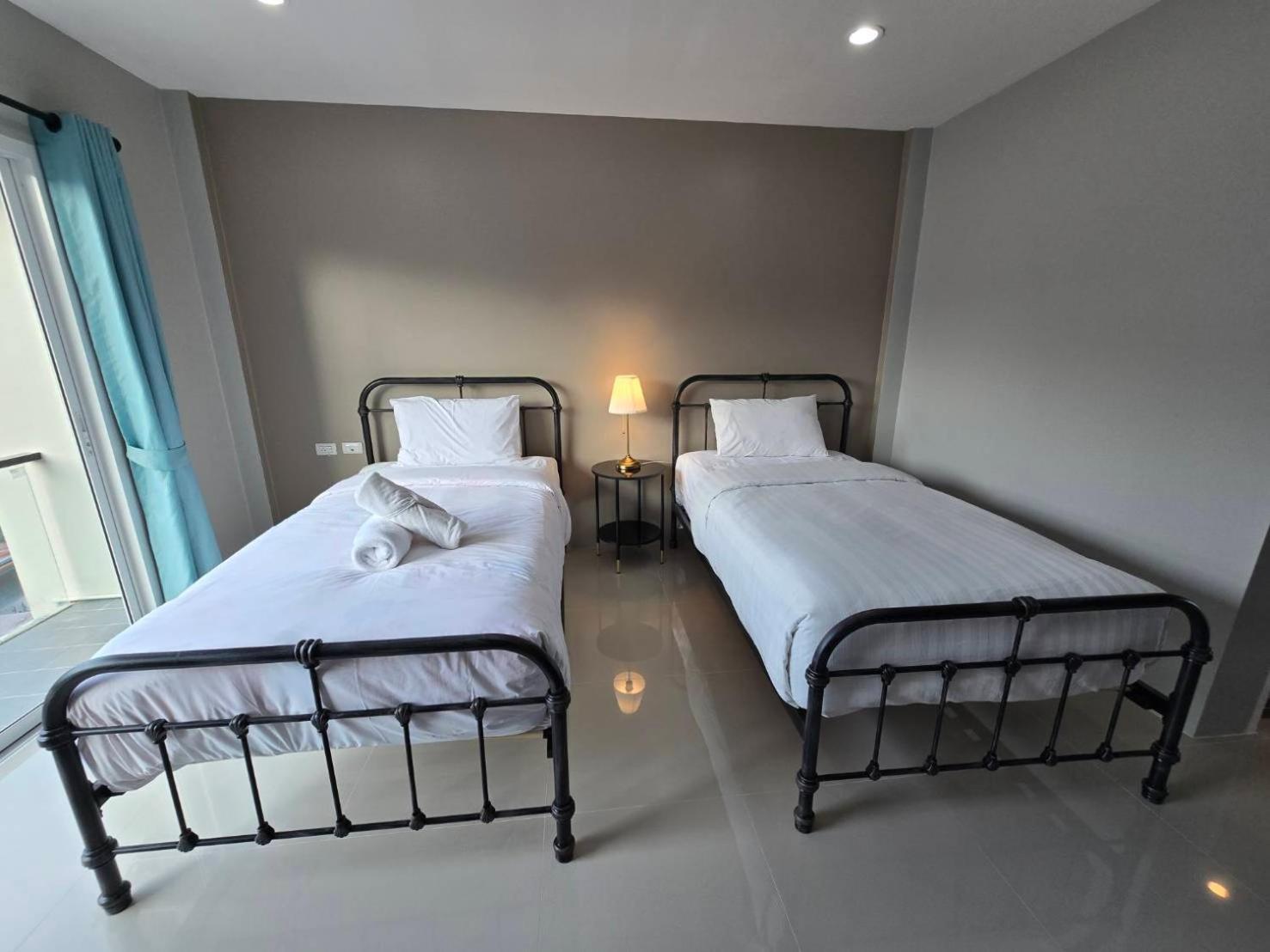 Standard Twin Room photo 3