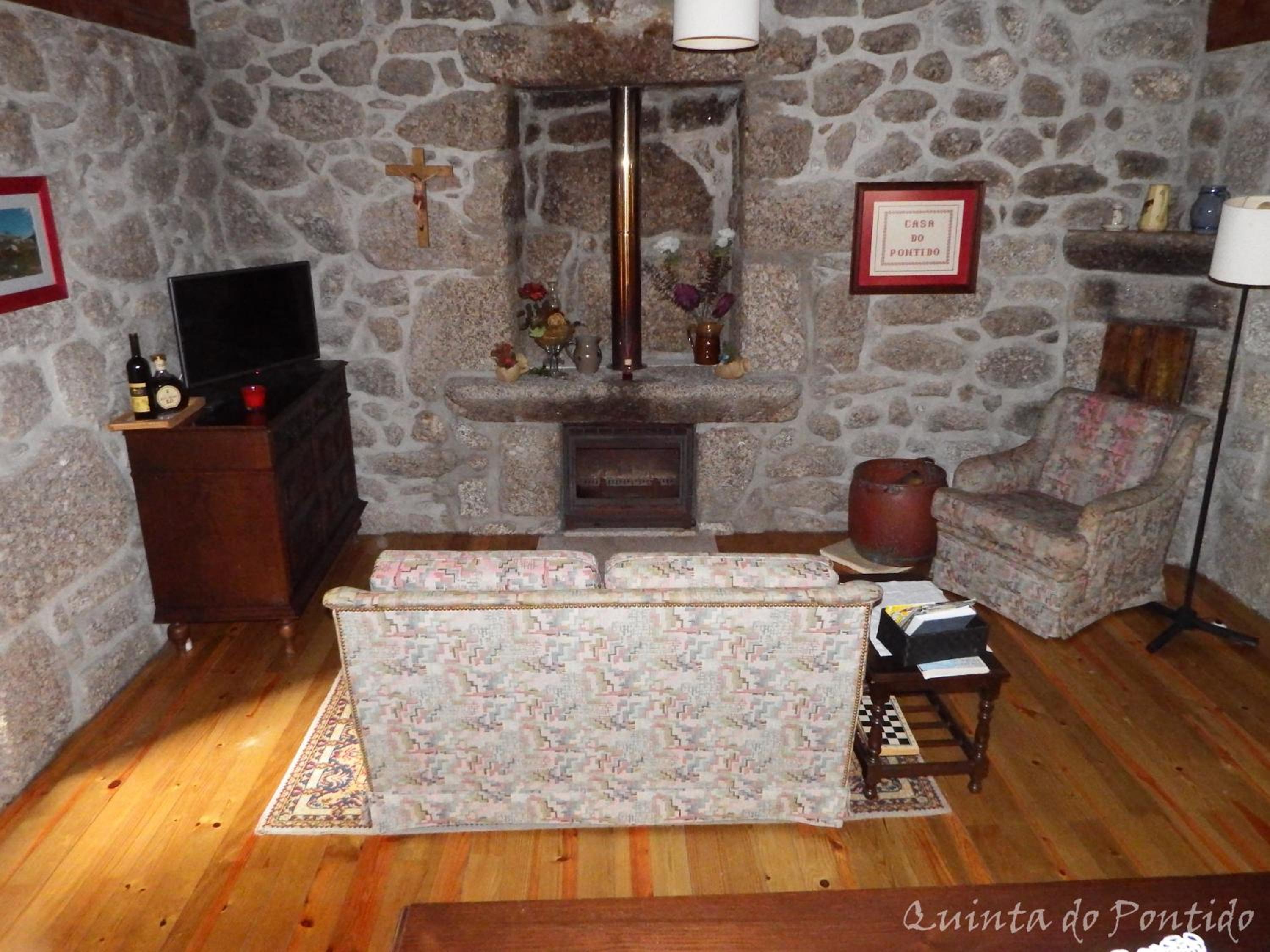 Three-Bedroom House photo 2