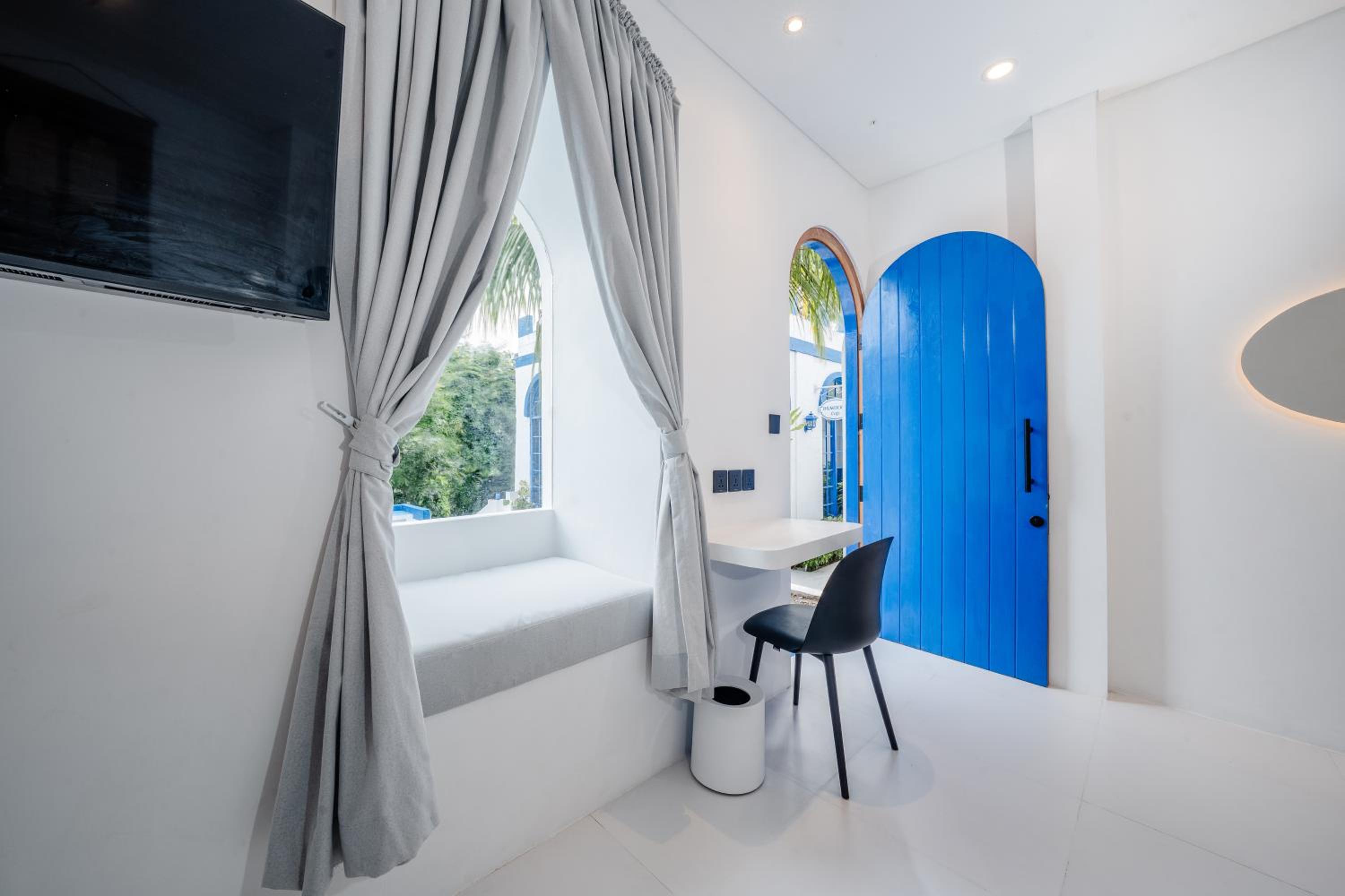 Deluxe Double Room - Photo 7