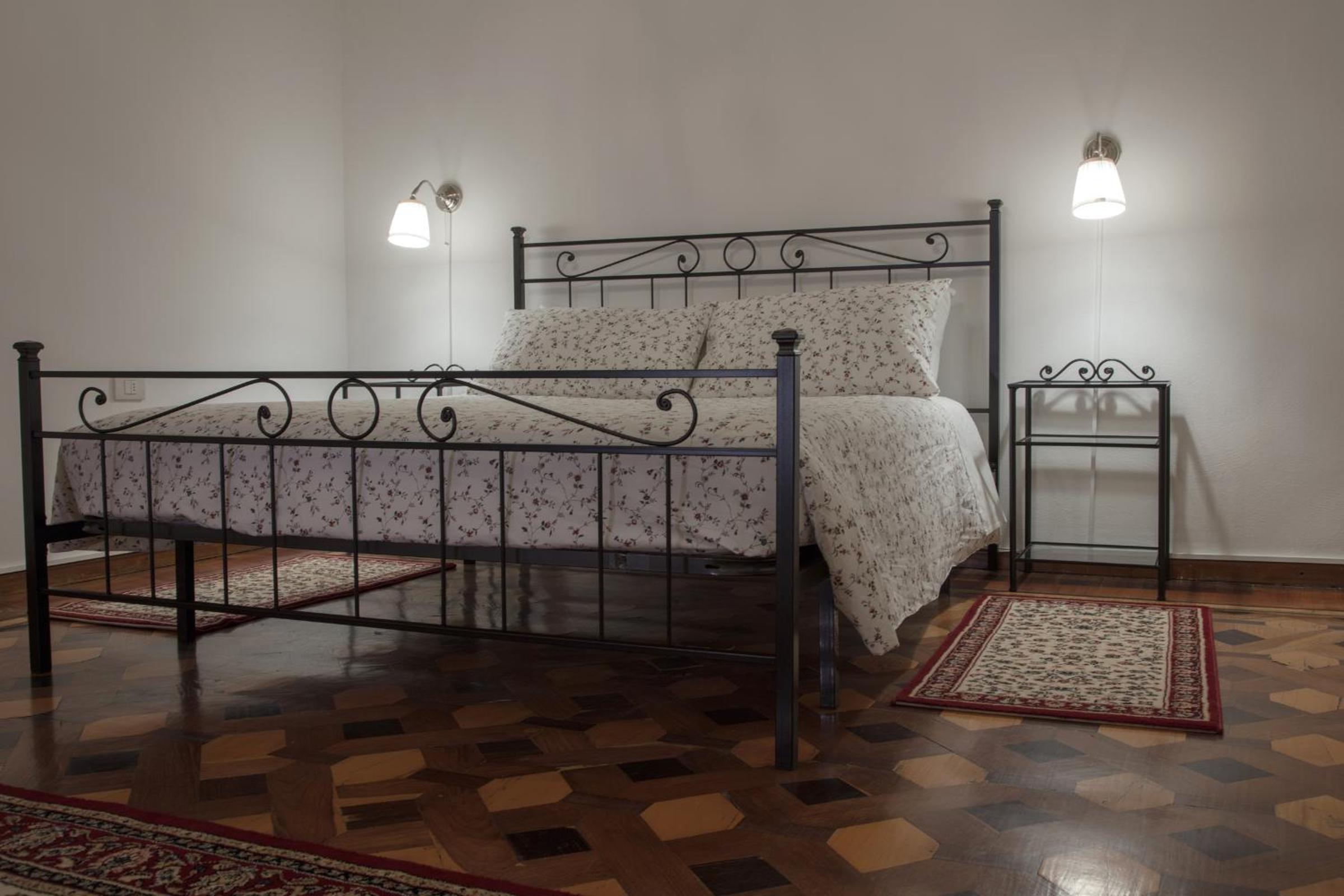 Double Room with Private External Bathroom