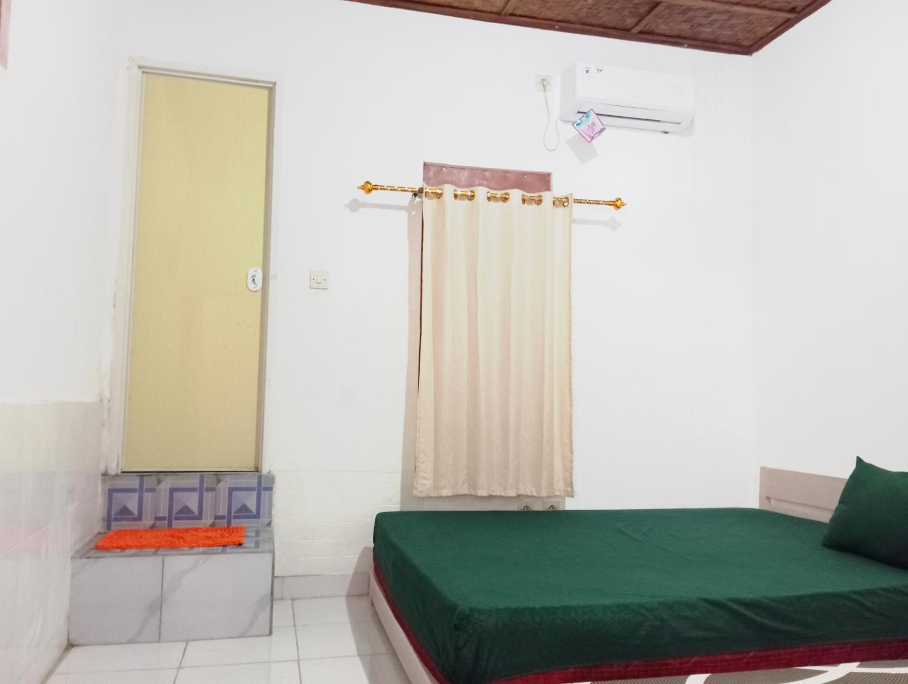 Superior Triple Room photo 3