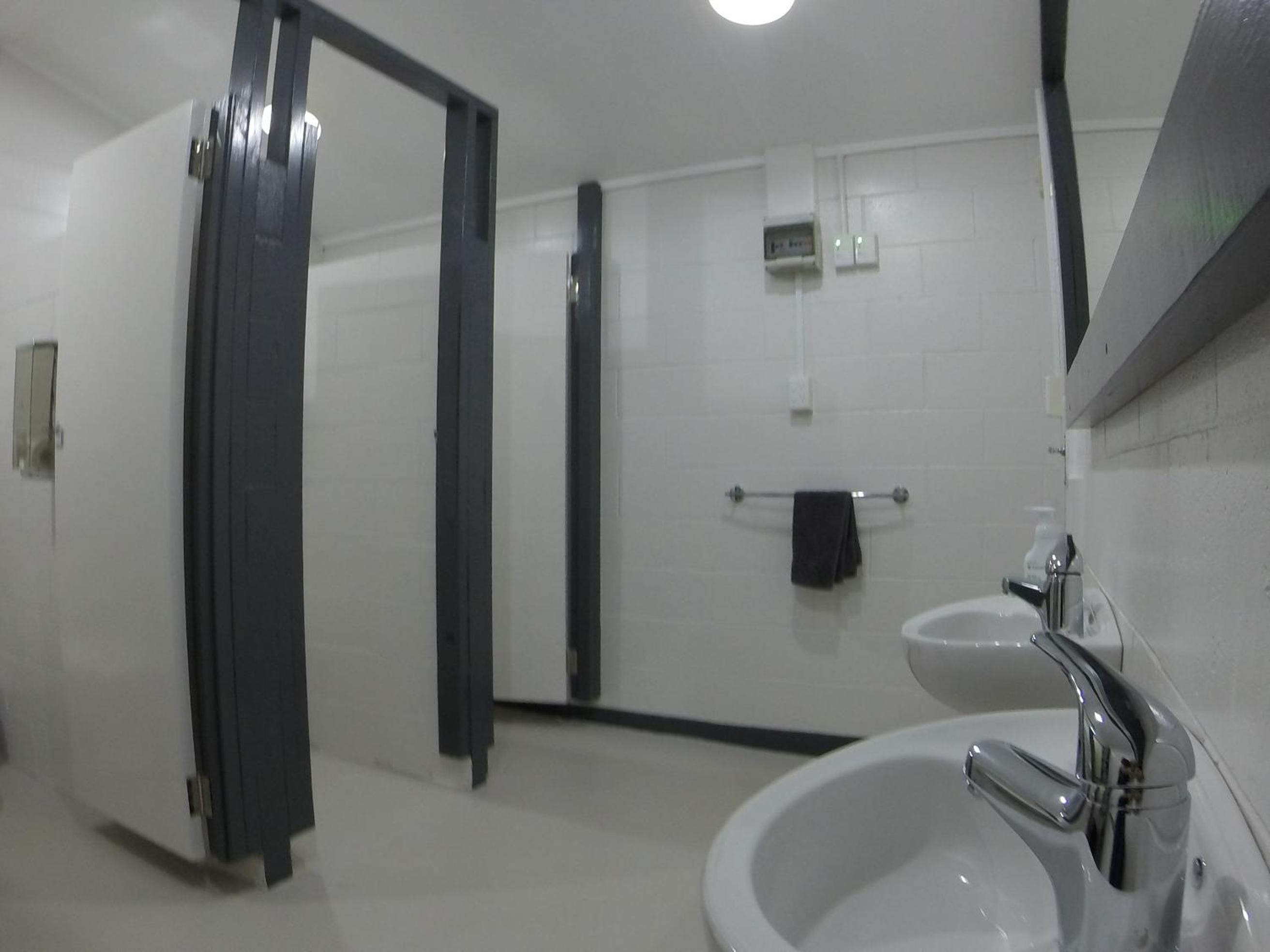 4-Bed Mixed Dormitory Room photo 2