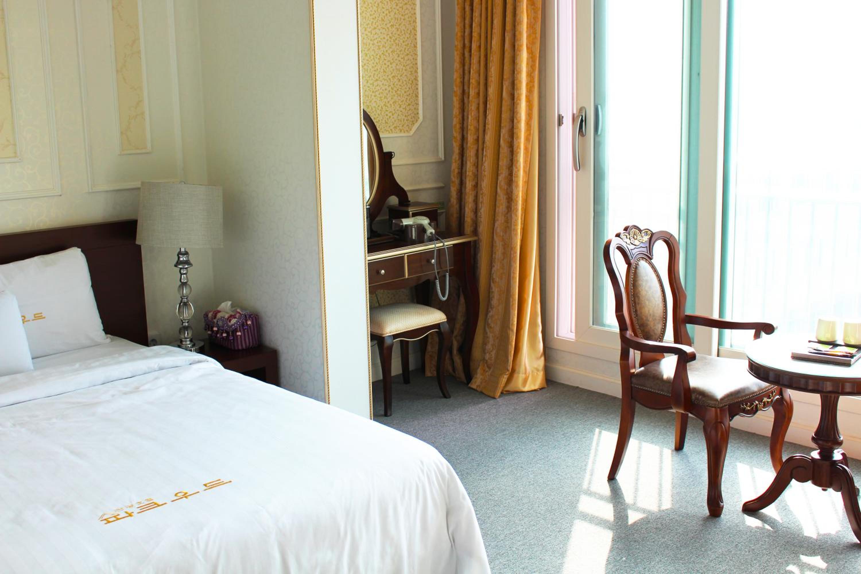 Royal Deluxe Double Room - Photo 5