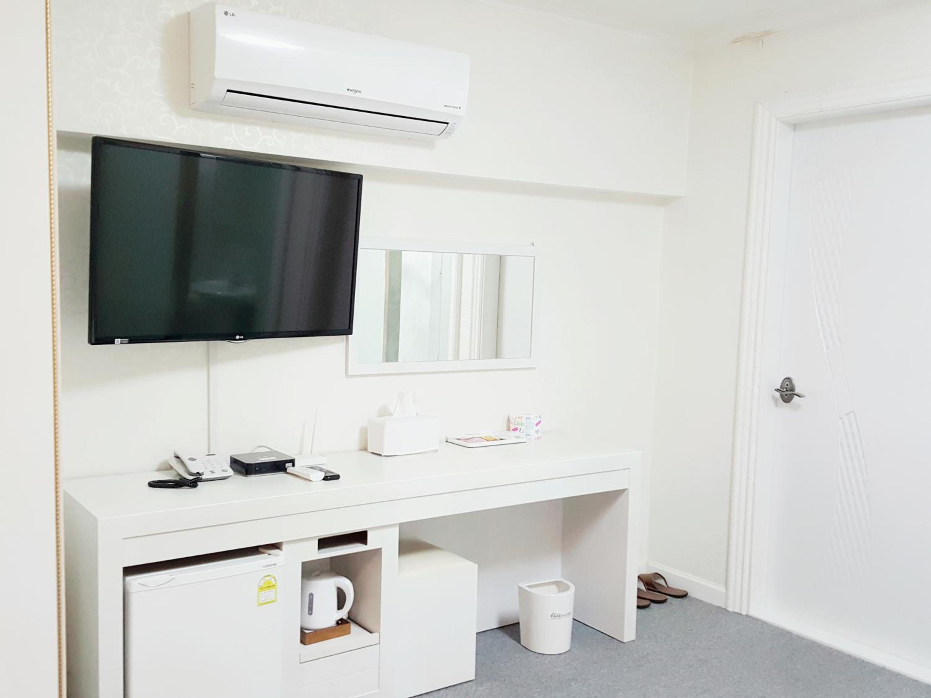 Royal Deluxe Double Room - Photo 9