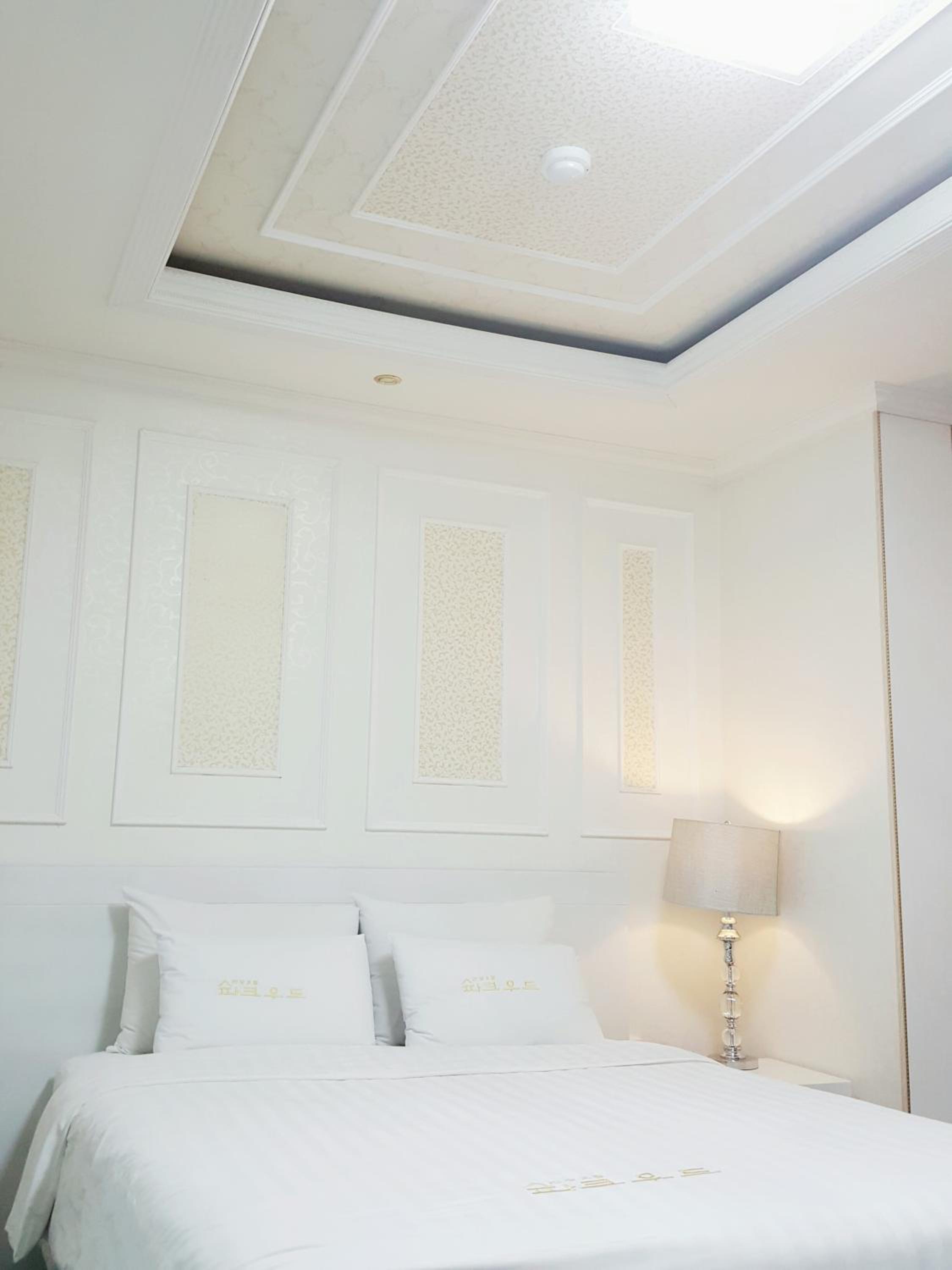 Royal Deluxe Double Room - Photo 10