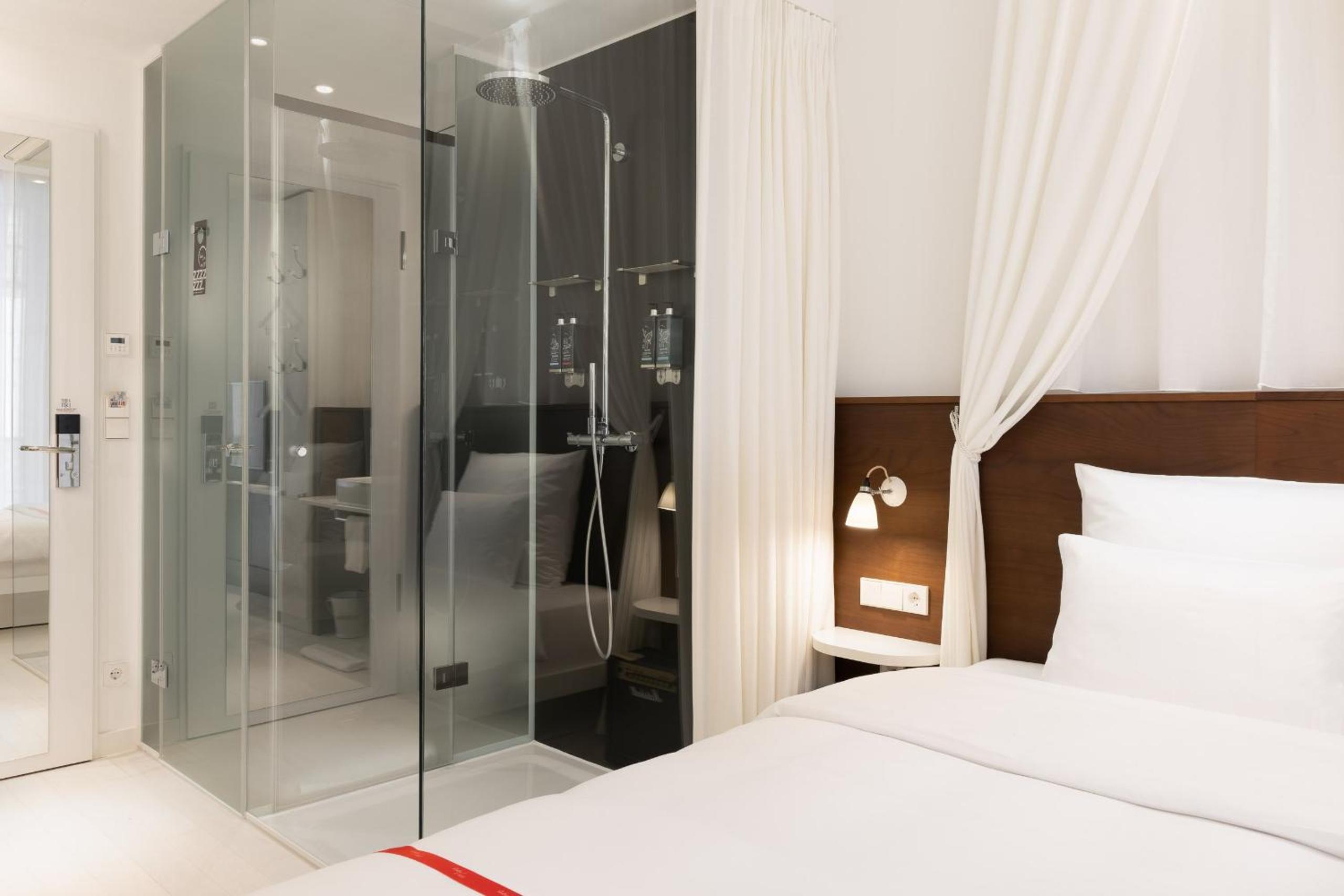 Nest Room