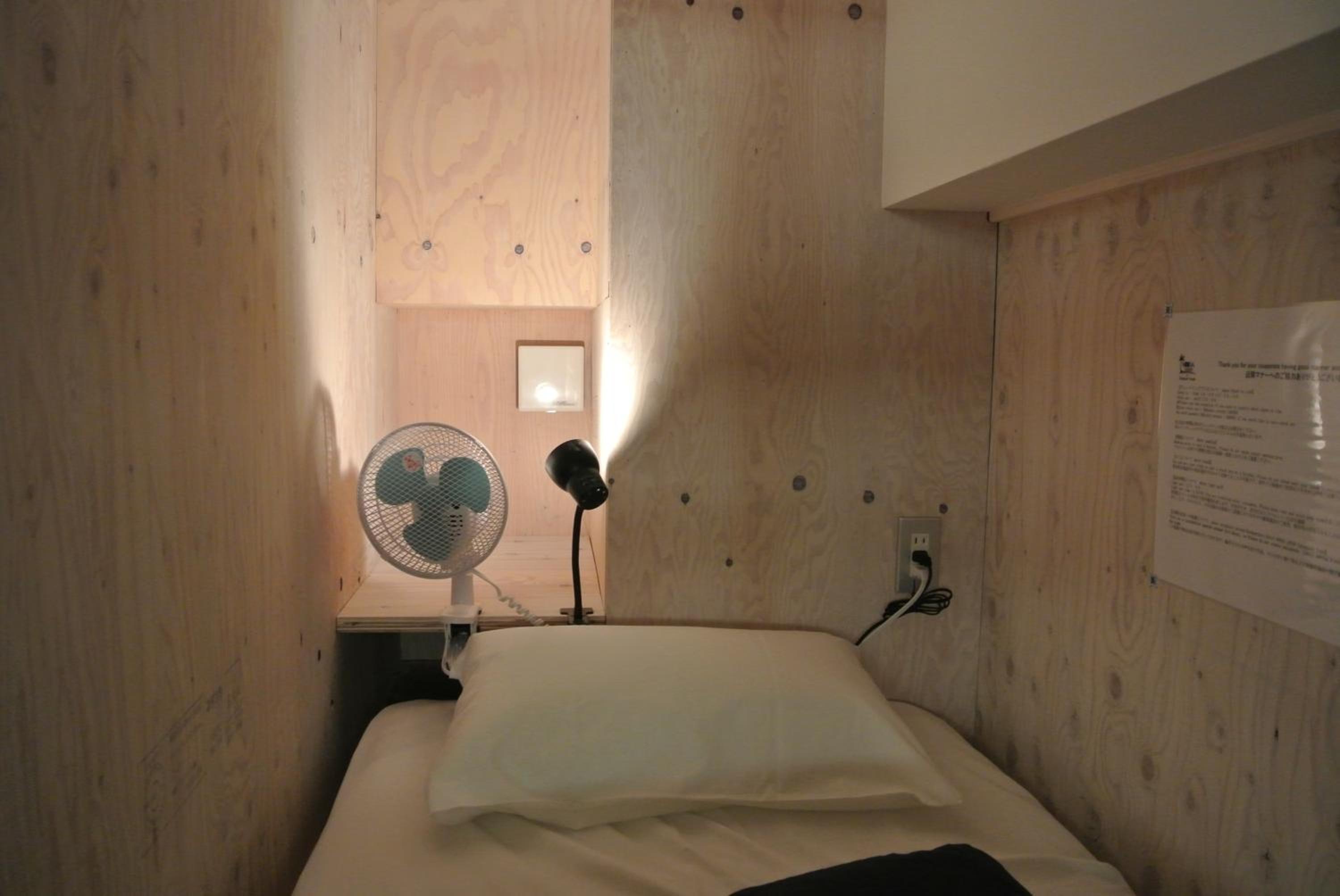 Bunk Bed in Mixed Dormitory Room