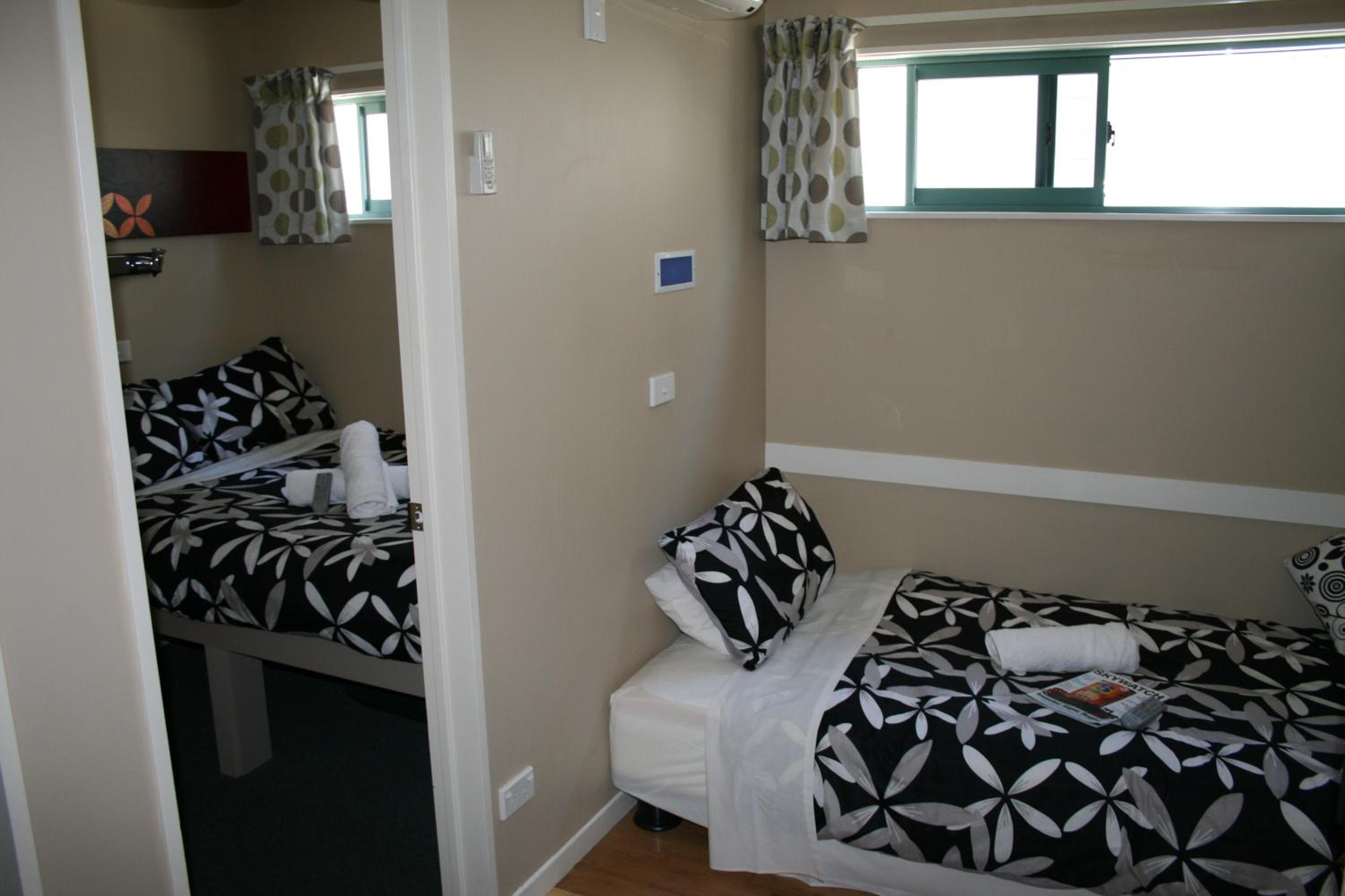 One-Bedroom Family Apartment - Photo 7