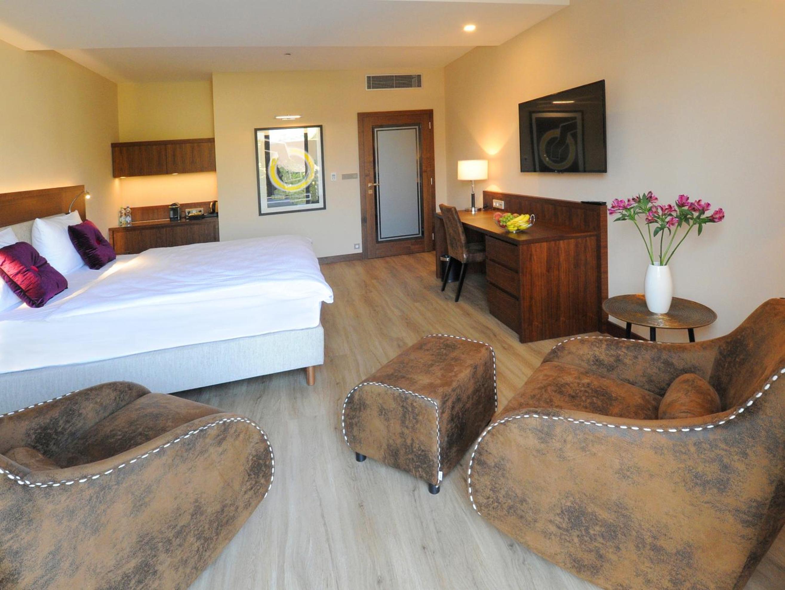 Deluxe Double Room with Balcony