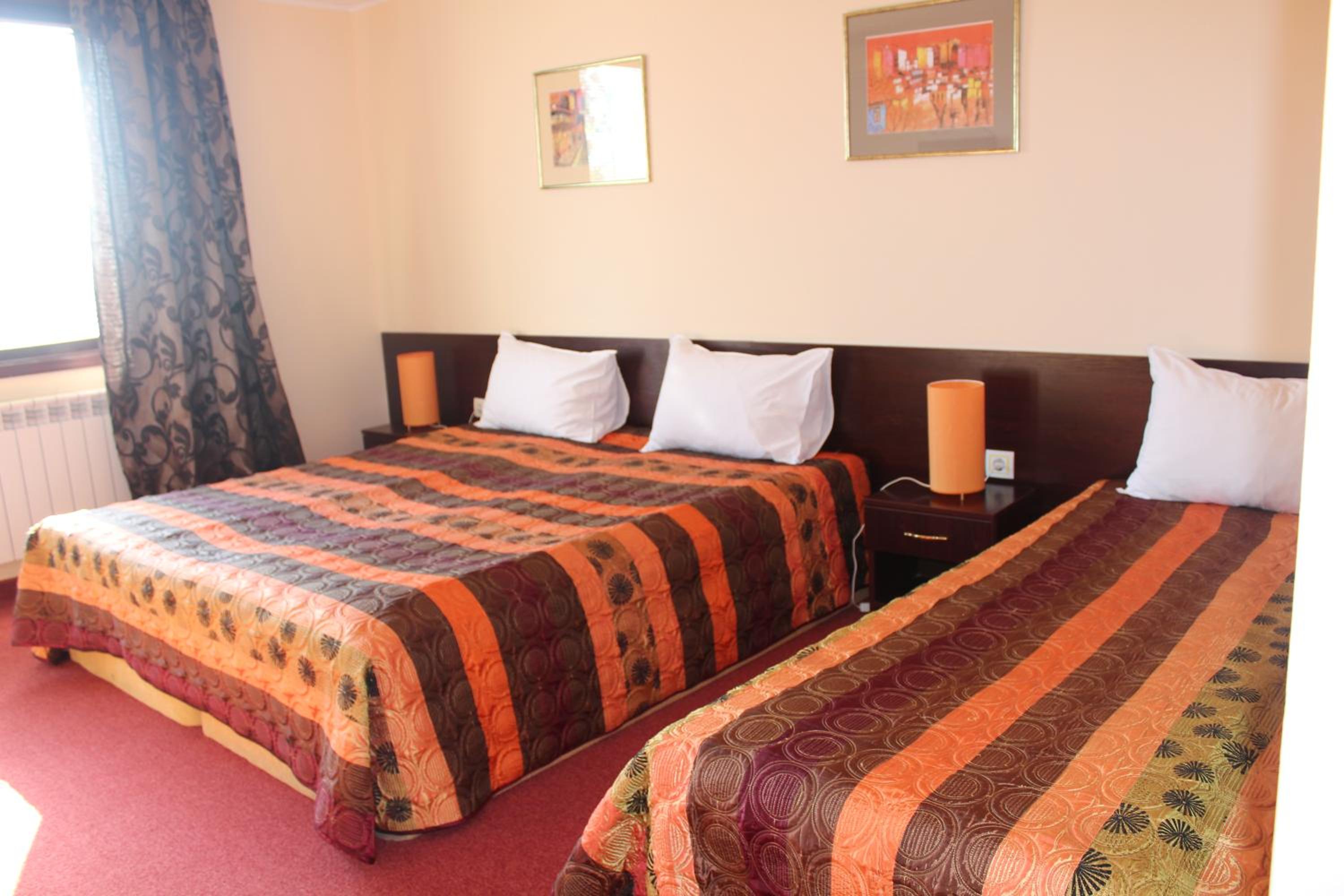 Triple Room photo 3