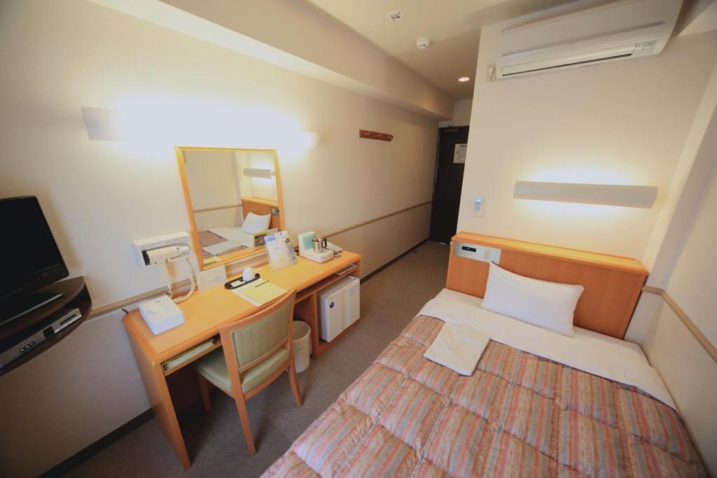 Single Room - Smoking - Photo 6