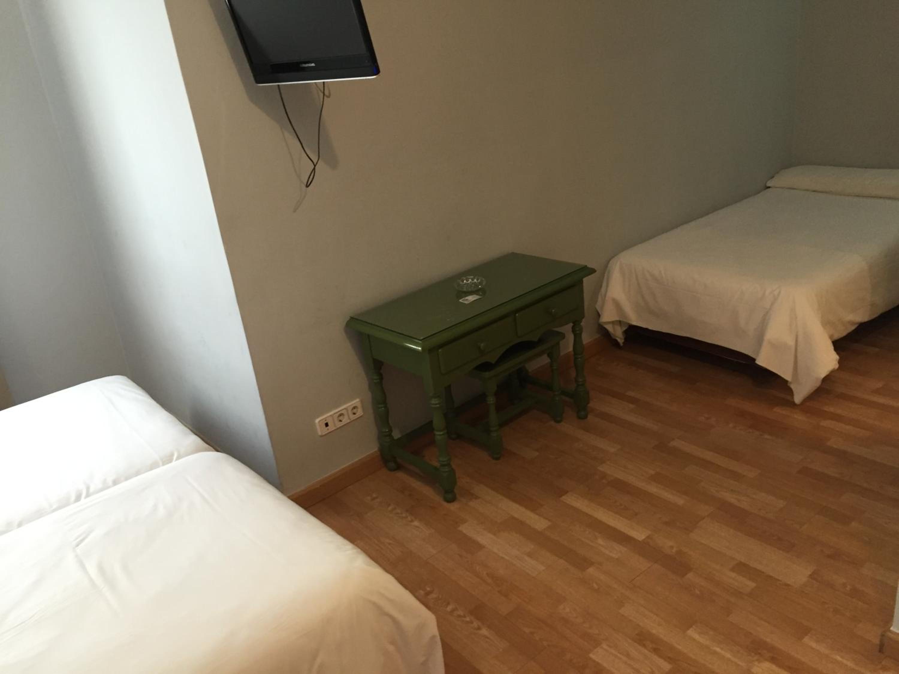 Triple Room - Photo 4
