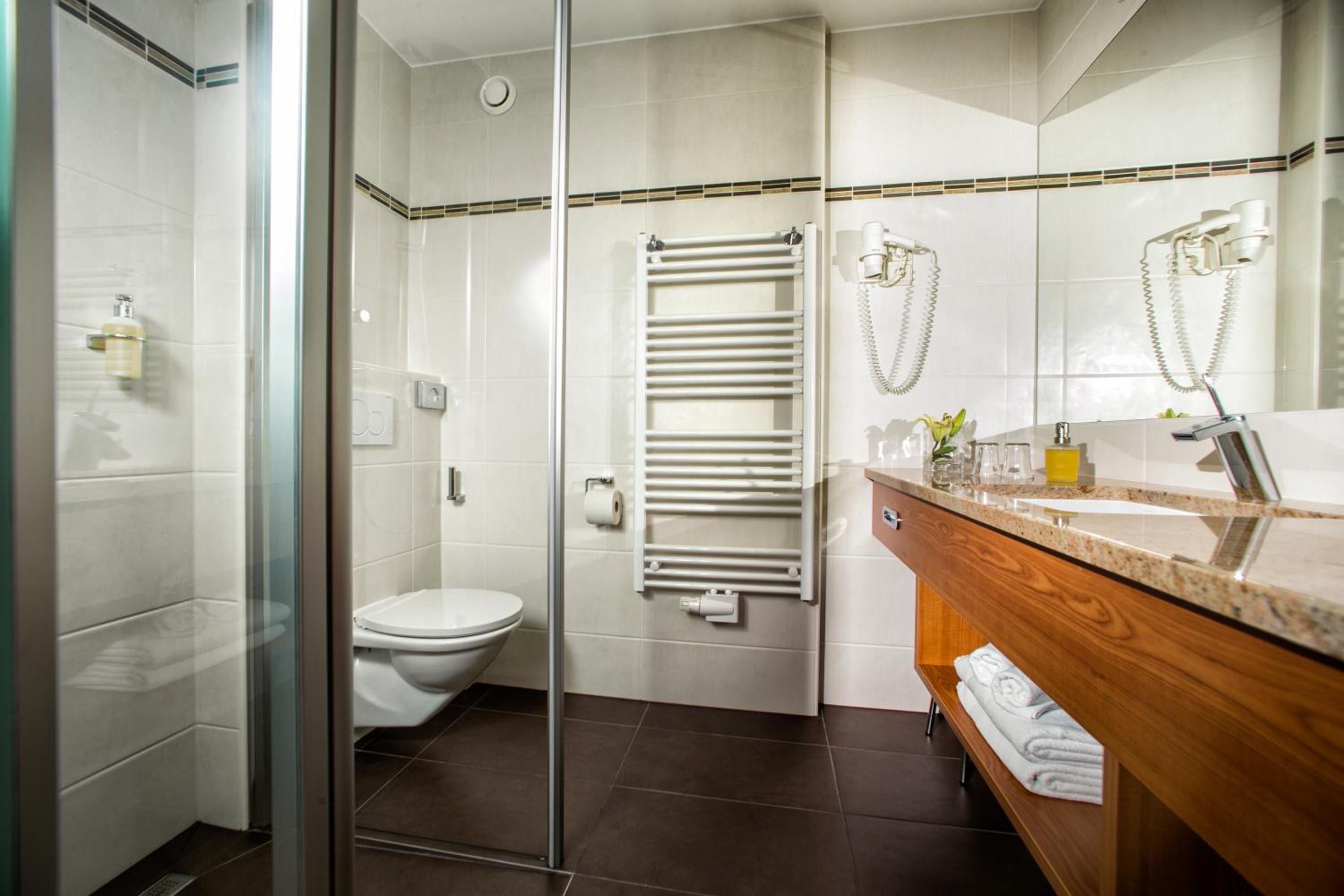 Comfort Double Room with Balcony and Thermal Bath Access - Photo 3