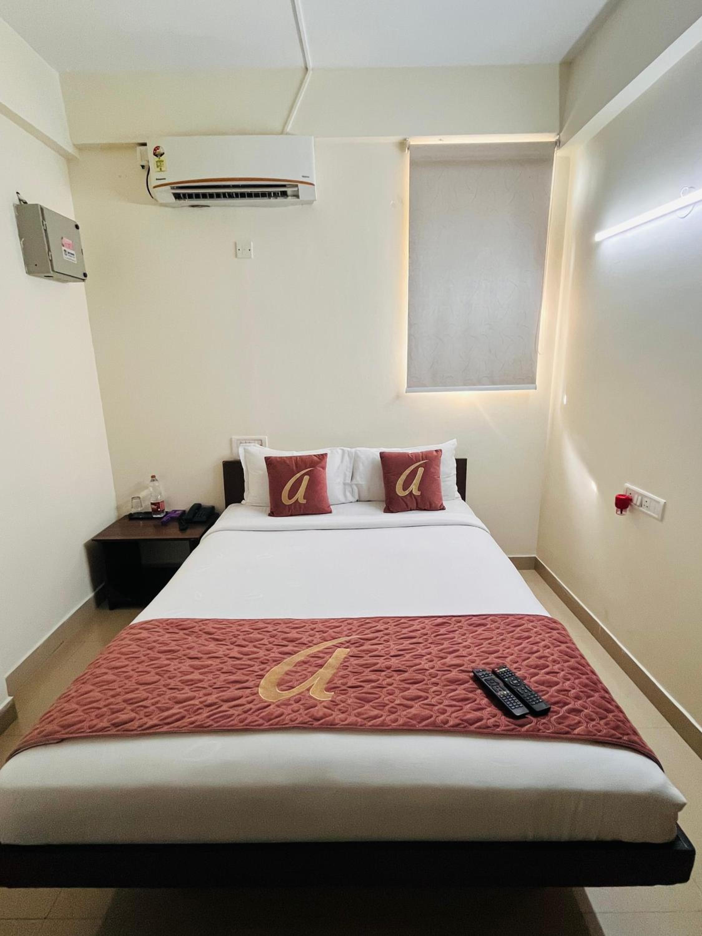 Deluxe Double Room photo 2