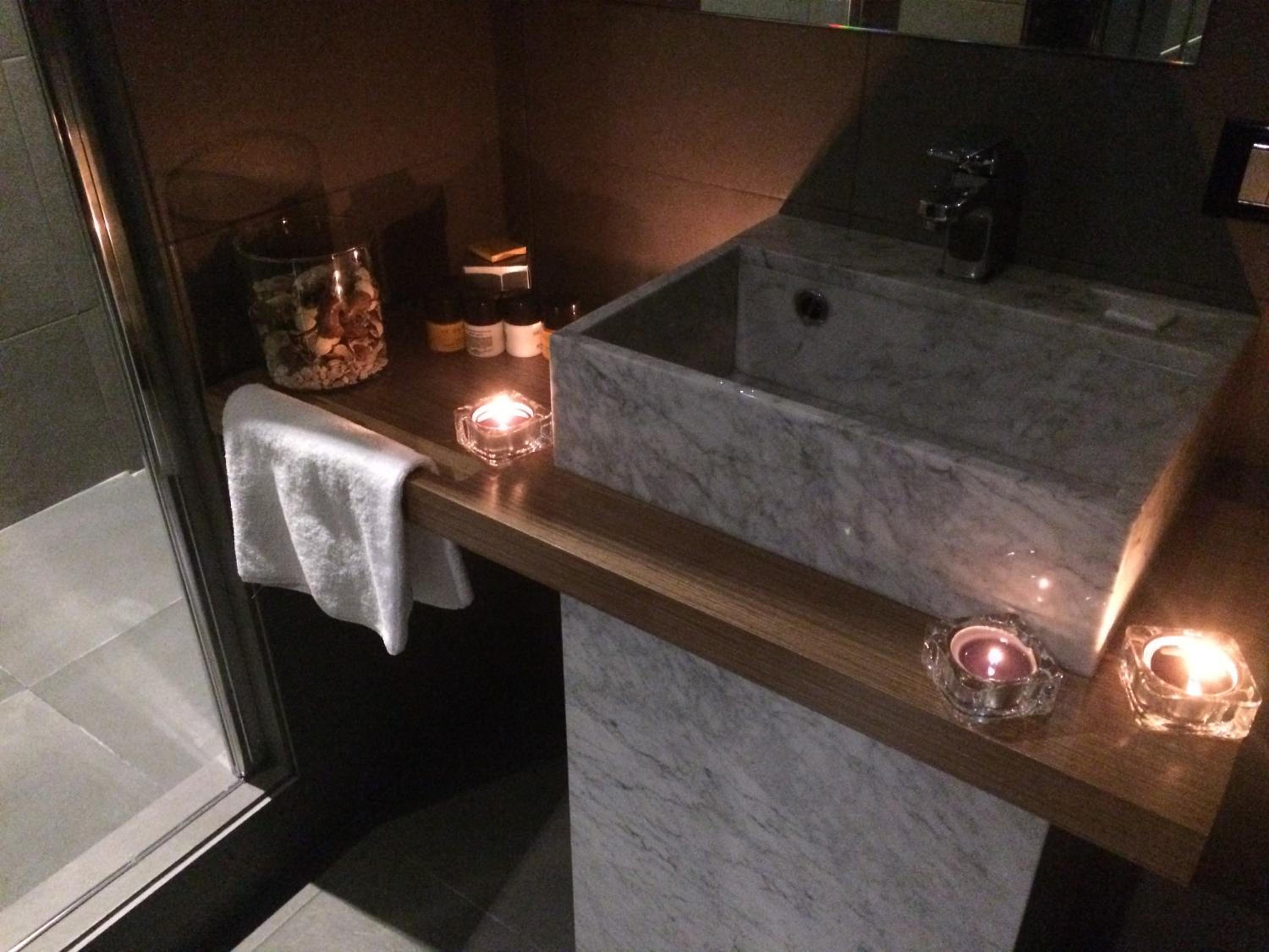 Double or Twin Room with Spa Package photo 3
