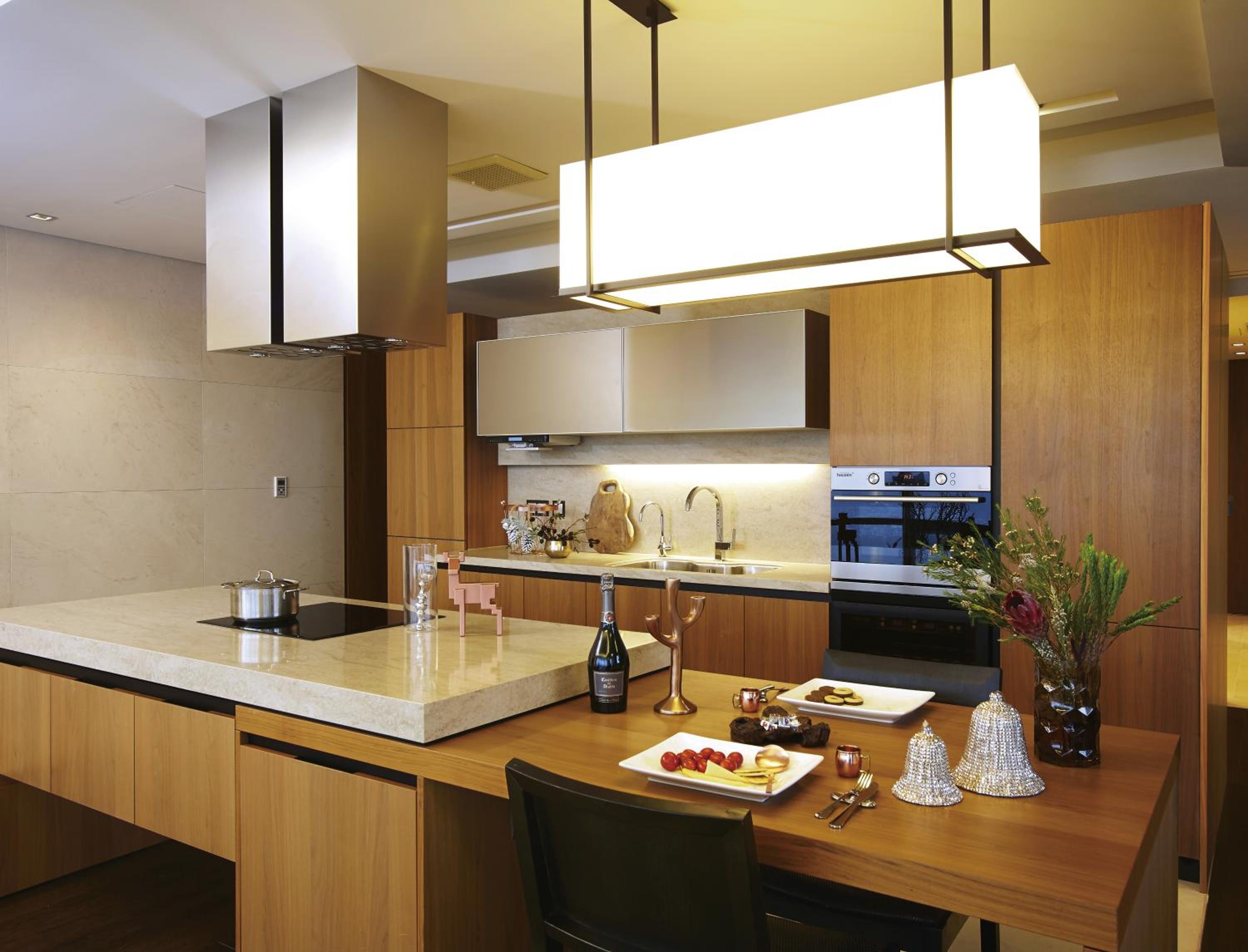 Suite (4 Adults) photo 3