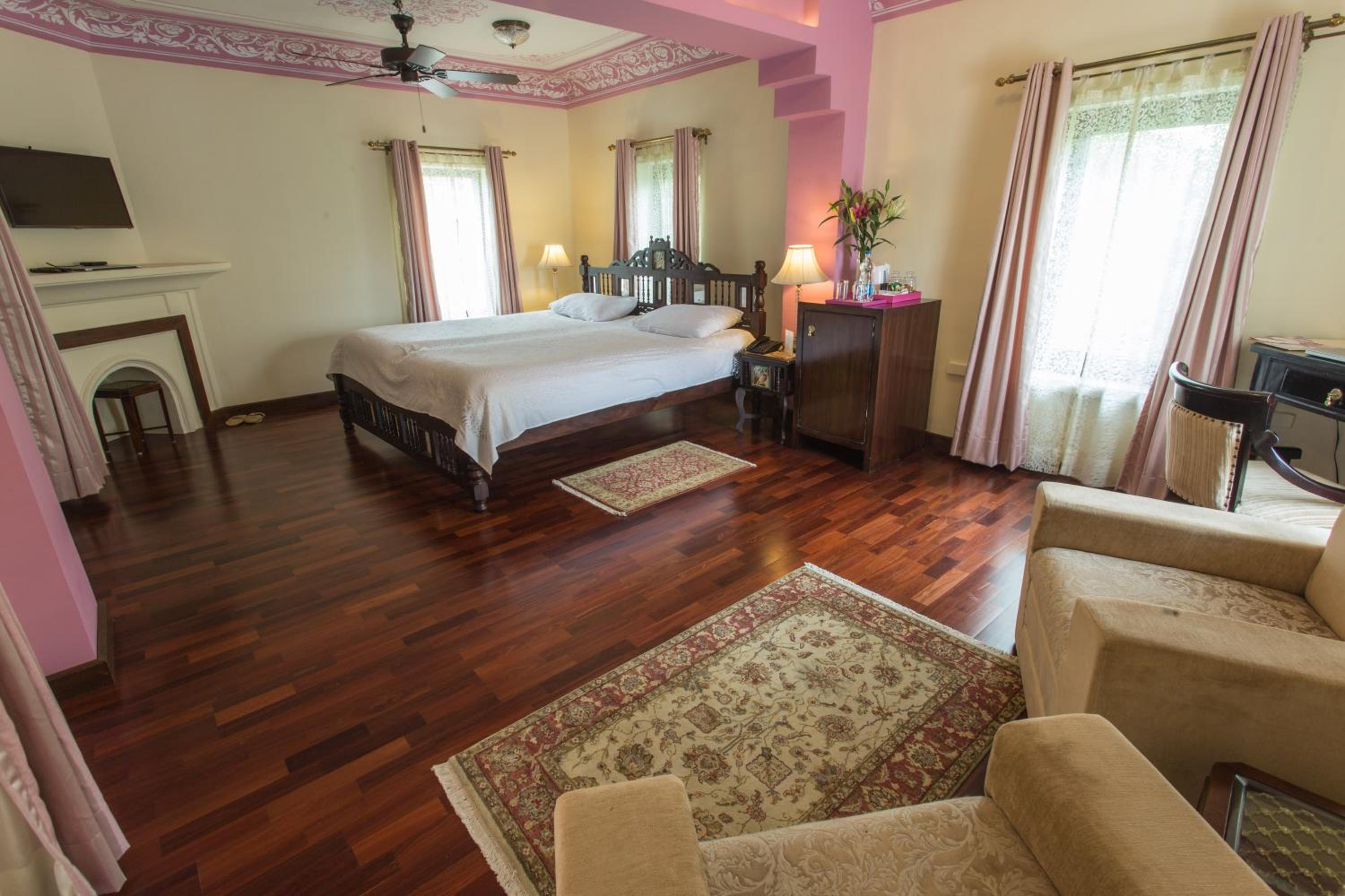 Heritage Signature Suite: 15% off on F&B, 20% off on SPA and Laundry, Enjoy Happy Hours with 1+1 offer, Complimentary In-Room Refreshments, Fruit Basket,10 mins complimentary neck and shoulder message (Subject to availability) – Offer till 31st Aug’26